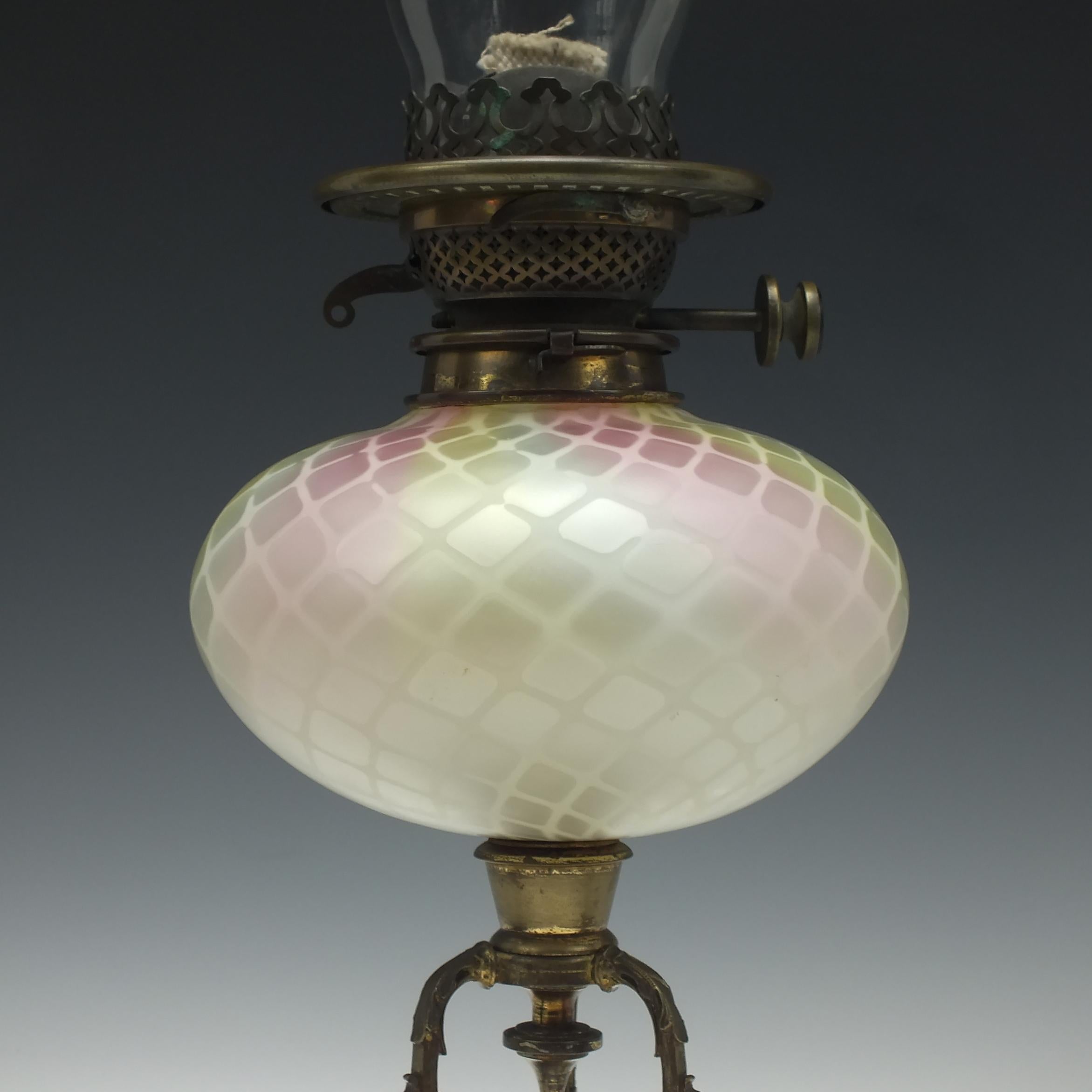 Blown Glass Large Victorian Stevens & Williams Duplex Oil Lamp, circa 1880