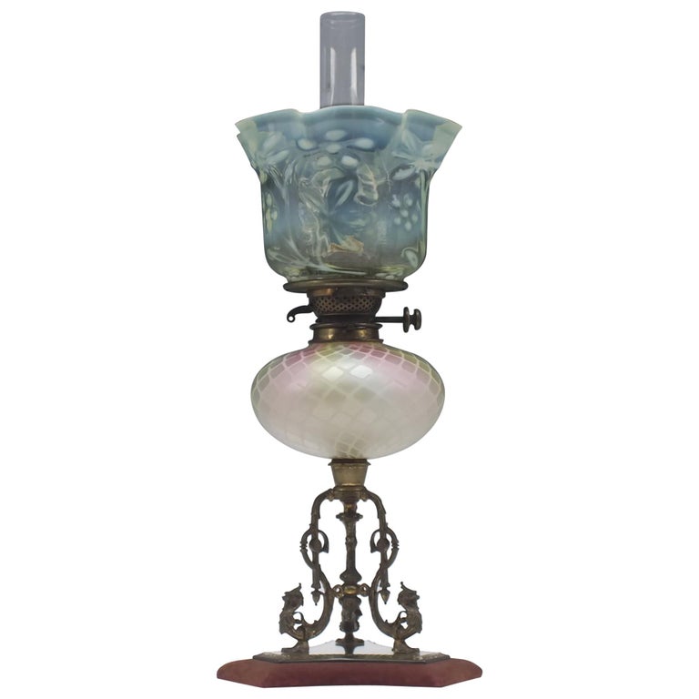Large Victorian Stevens and Williams Duplex Oil Lamp, circa 1880 For