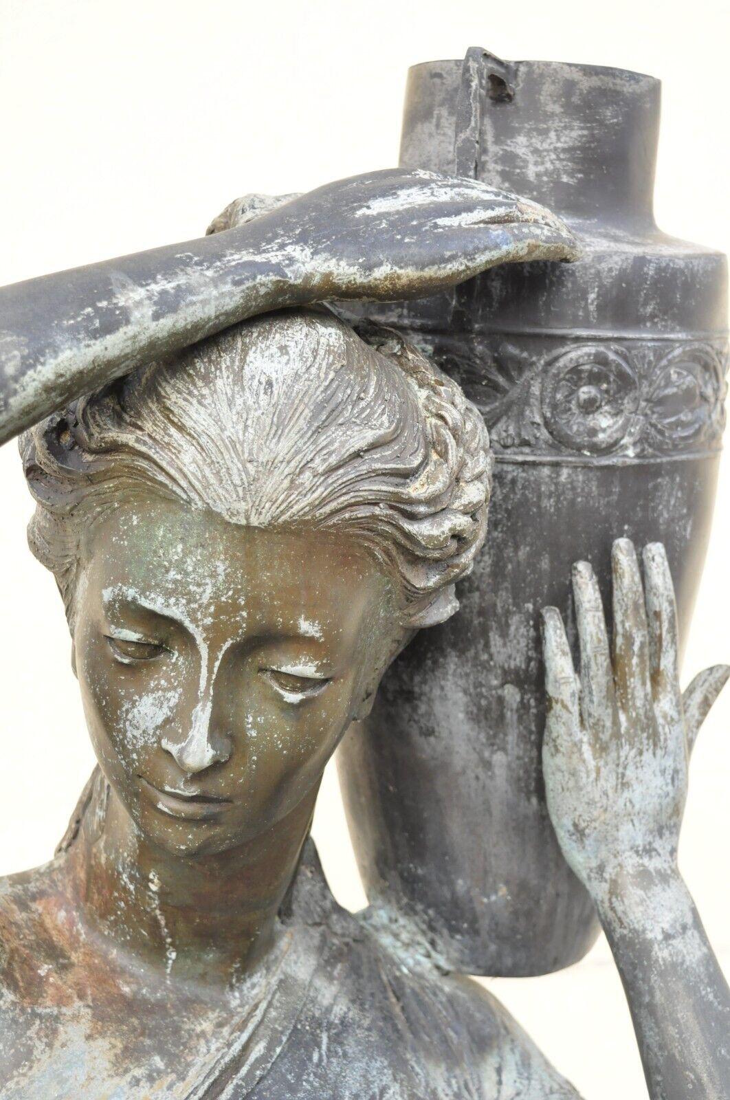 Großer Garten-Wasserbrunnen aus Bronze im viktorianischen Stil Dione der göttlichen Göttin im Zustand „Gut“ im Angebot in Philadelphia, PA