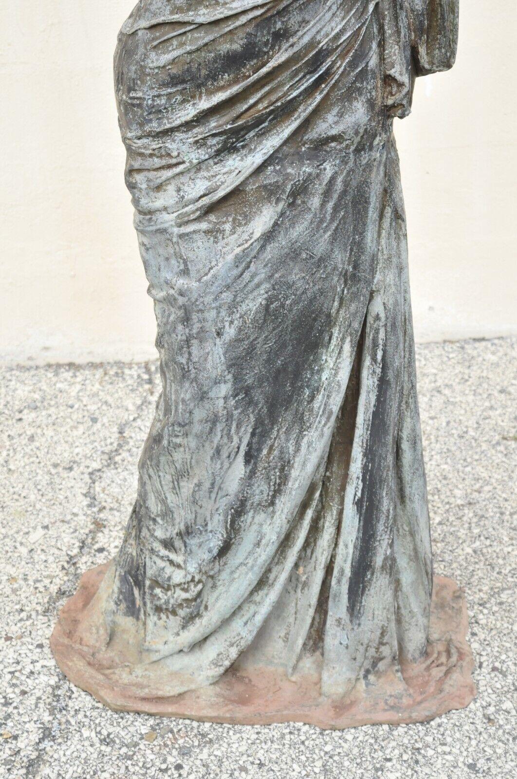 Großer Garten-Wasserbrunnen aus Bronze im viktorianischen Stil Dione der göttlichen Göttin im Angebot 1