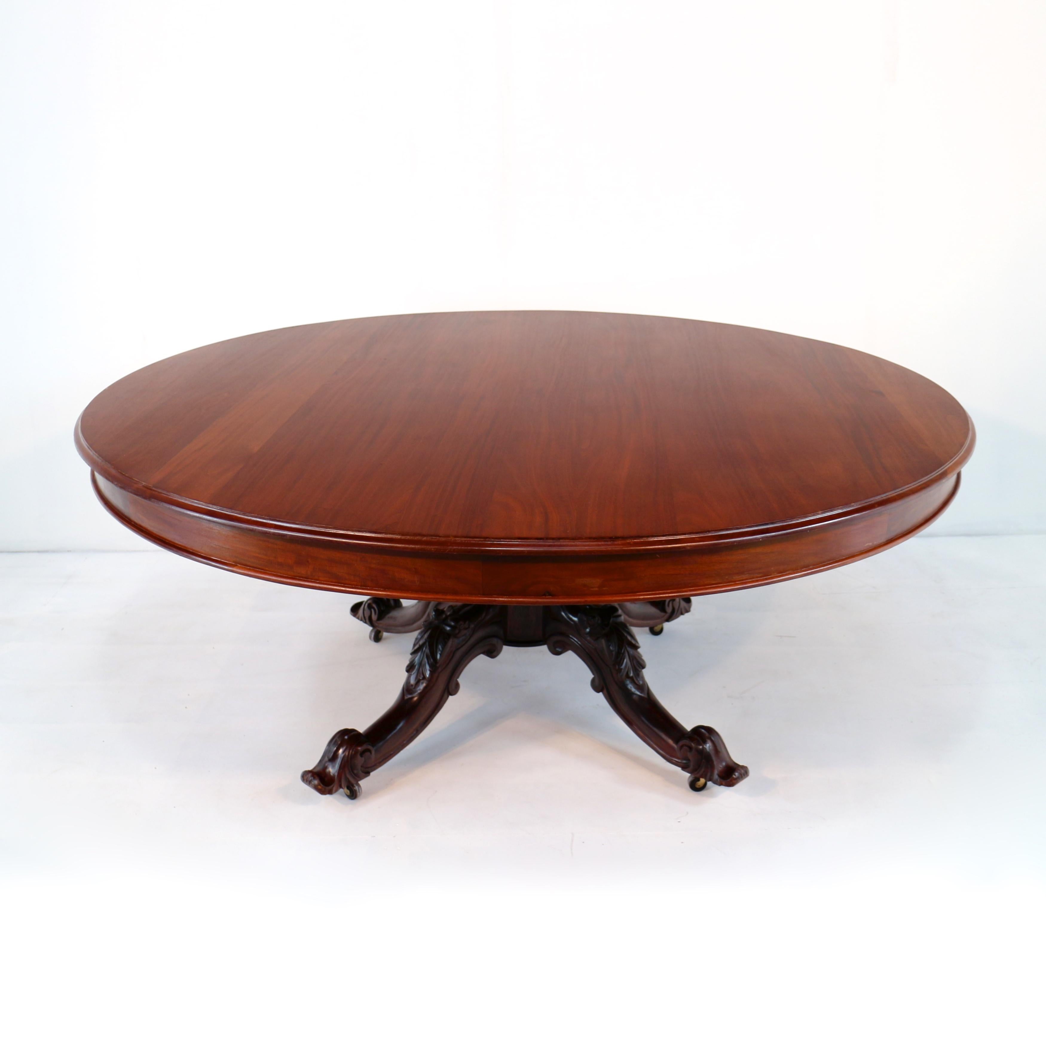 British Large Victorian Style Mahogany Circular Centre Table - 6ft7 / 2m diameter For Sale