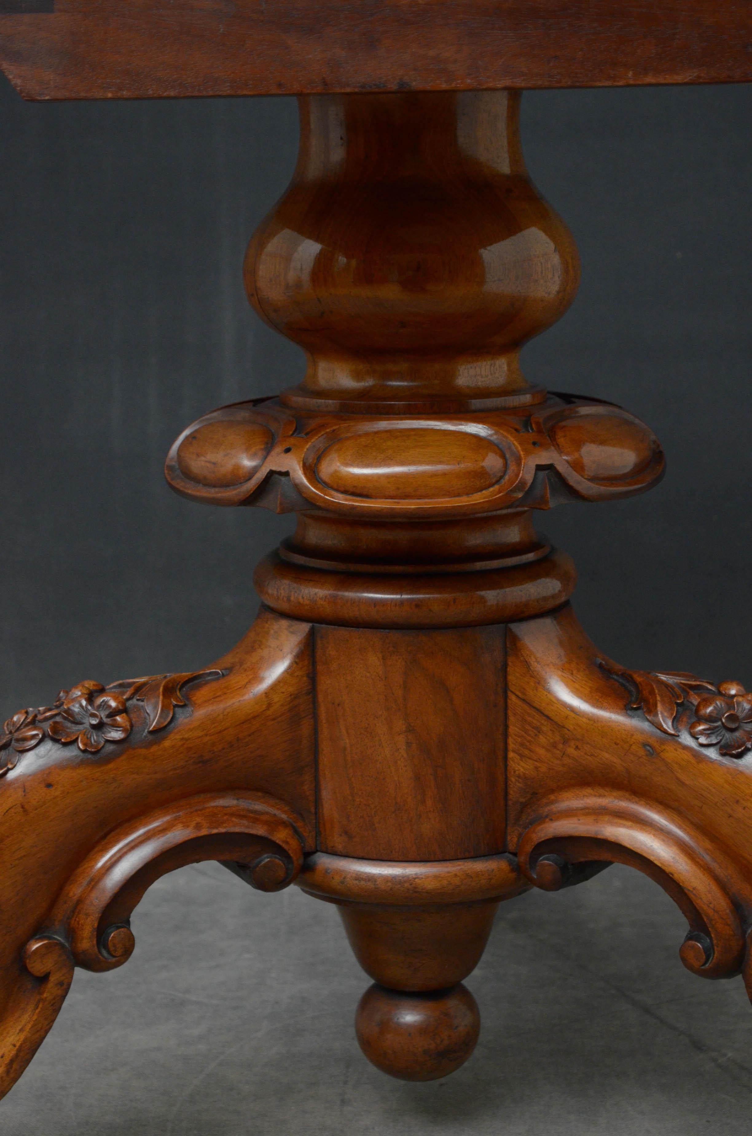 Large Victorian Walnut Dining or Centre Table 7