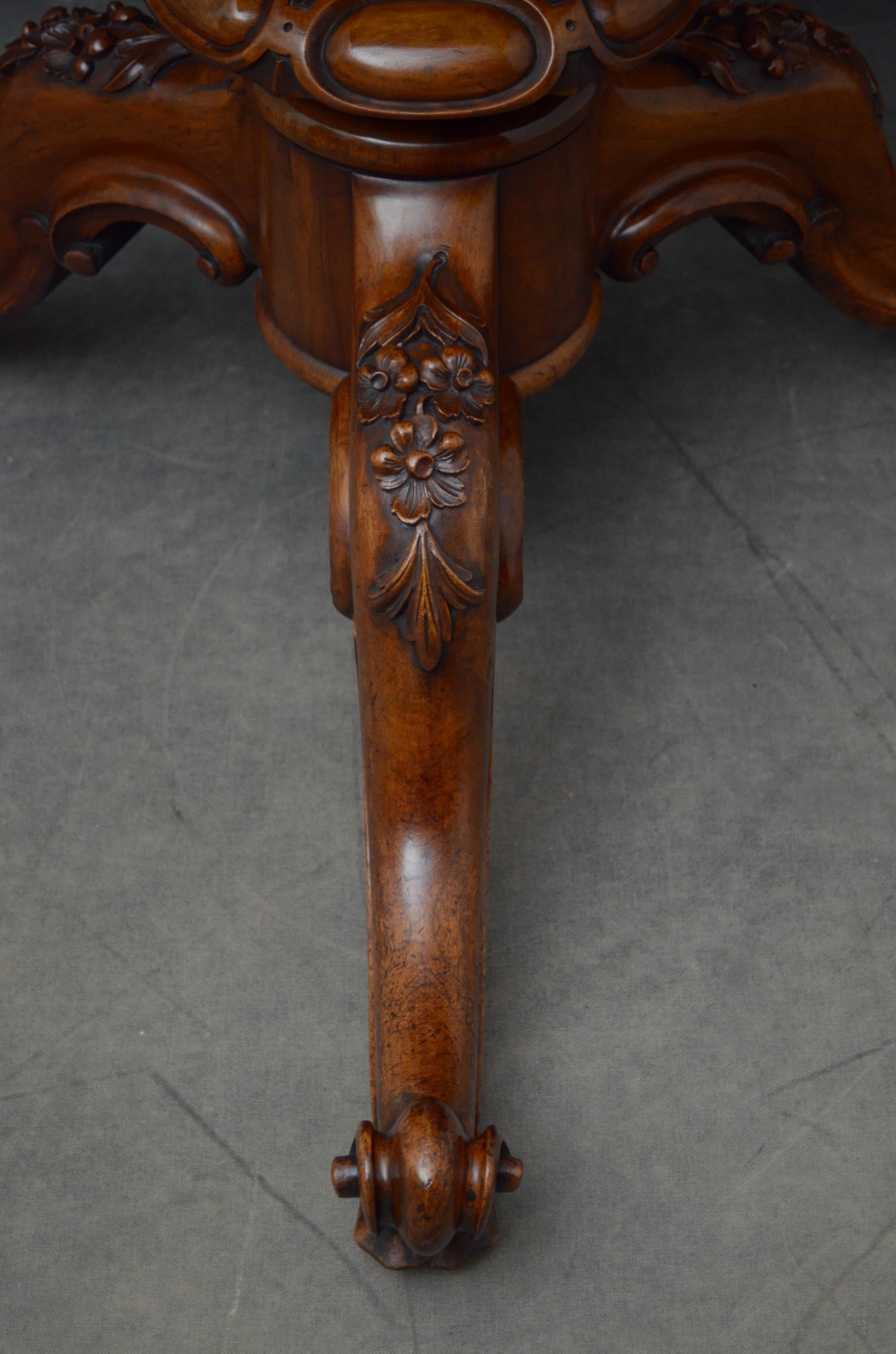 Large Victorian Walnut Dining or Centre Table 8