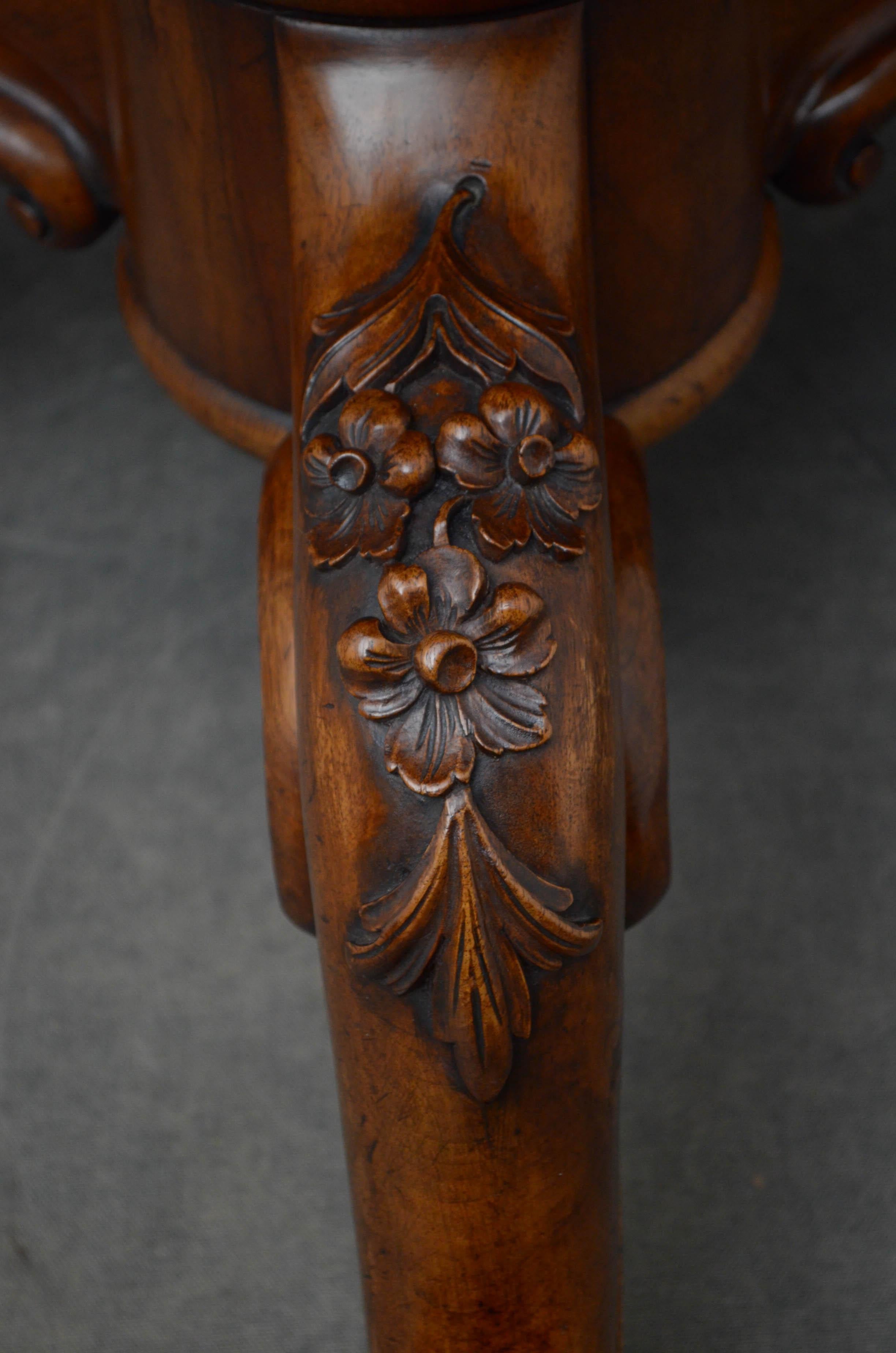 Large Victorian Walnut Dining or Centre Table 9