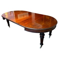 Large Victorian walnut dining table
