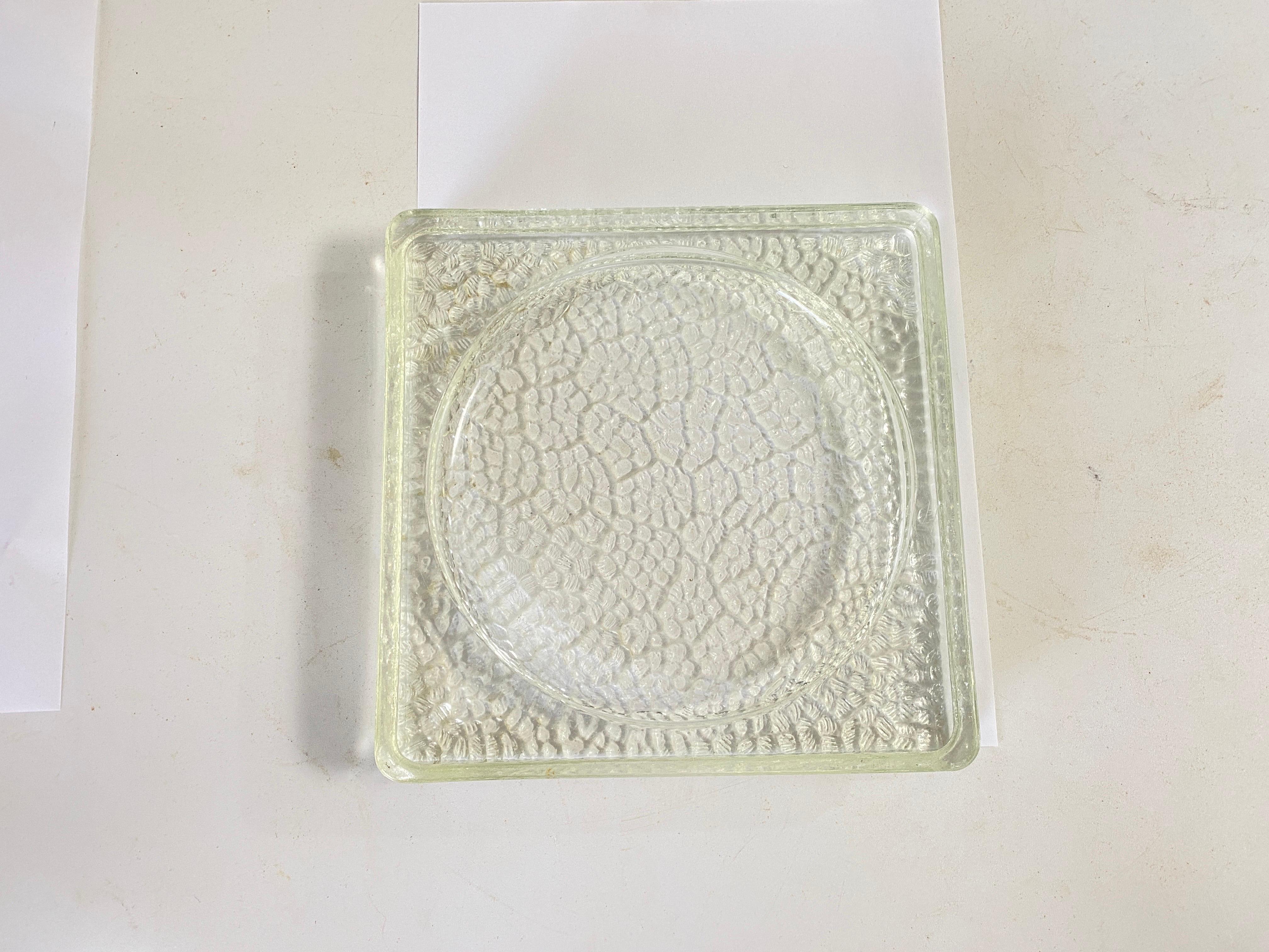 Large Vide Poche or Ashtray in Glass, Geometrical Patterns France, circa 1970 In Good Condition For Sale In Auribeau sur Siagne, FR