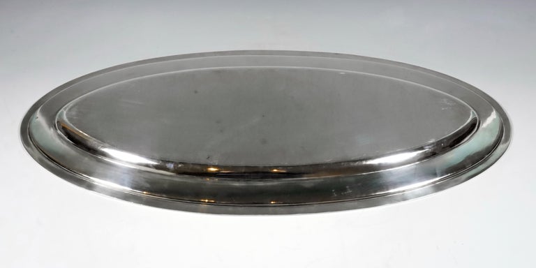 Hand-Crafted Large Viennese Art Nouveau Silver Oval Platter Franz Rumwolf, circa 1900 For Sale