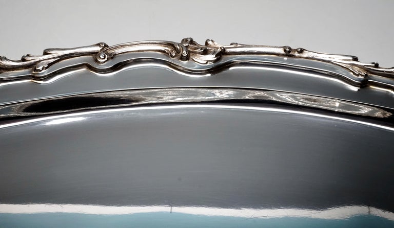 Hand-Crafted Large Viennese Art Nouveau Silver Platter in the Shape of a Boat, circa 1900 For Sale