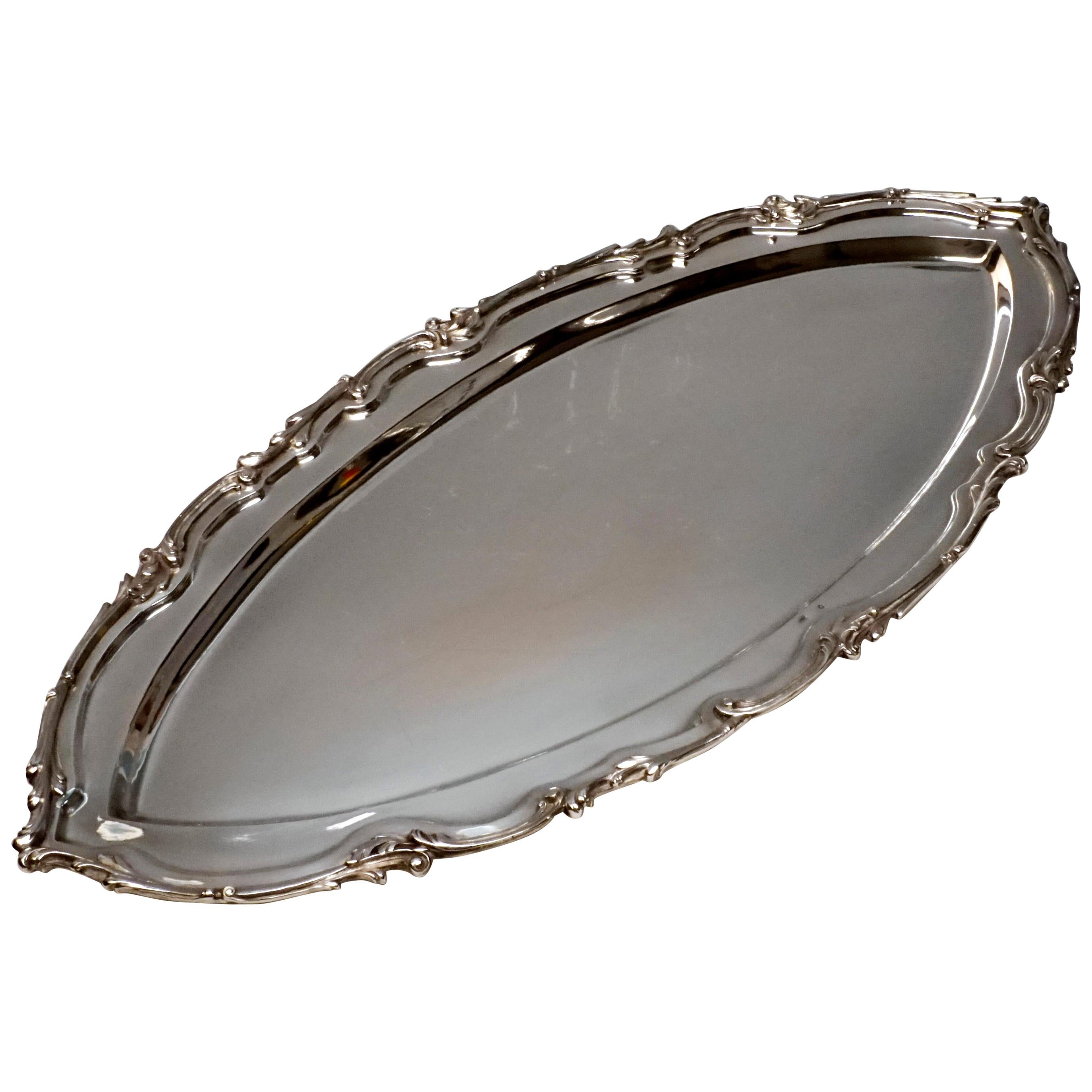 Large Viennese Art Nouveau Silver Platter in the Shape of a Boat, circa 1900