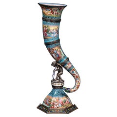 Grande cornucopia viennese in argento smaltato e Jewell con pannelli mitologici
