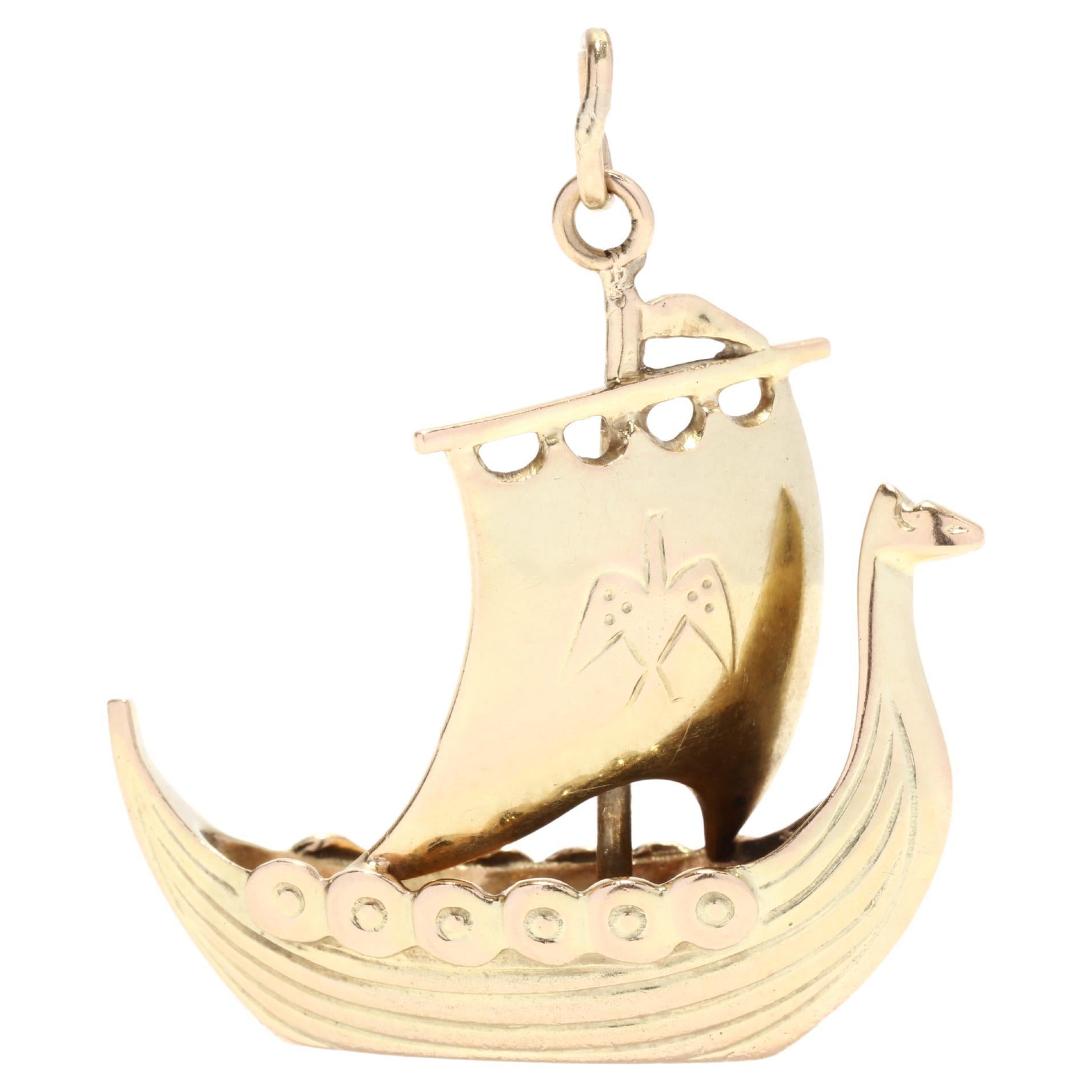 Large Viking Ship Charm, 14K Gold, Vintage Viking Ship Charm, Large Boat Charm