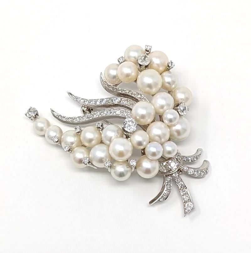 Large Vintage 14k Akoya Pearl & Diamond Brooch Pin Floral Spray Solid White Gold For Sale 1