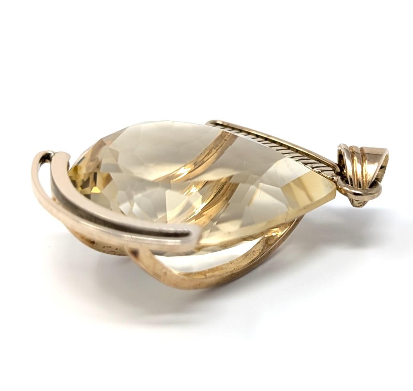 Grand pendentif pour collier en or jaune massif 14 carats avec citrine en forme de poire Unisexe en vente