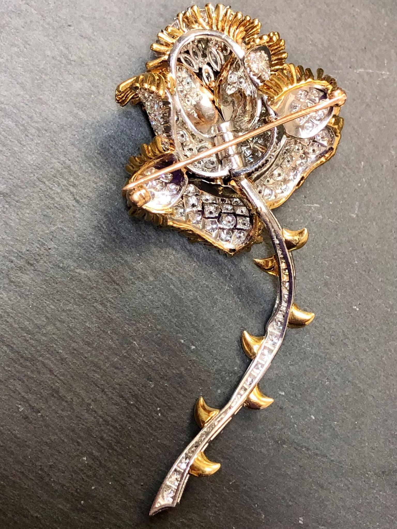 Grande broche vintage en forme de fleur de rose en platine et diamants 18 carats en vente 1