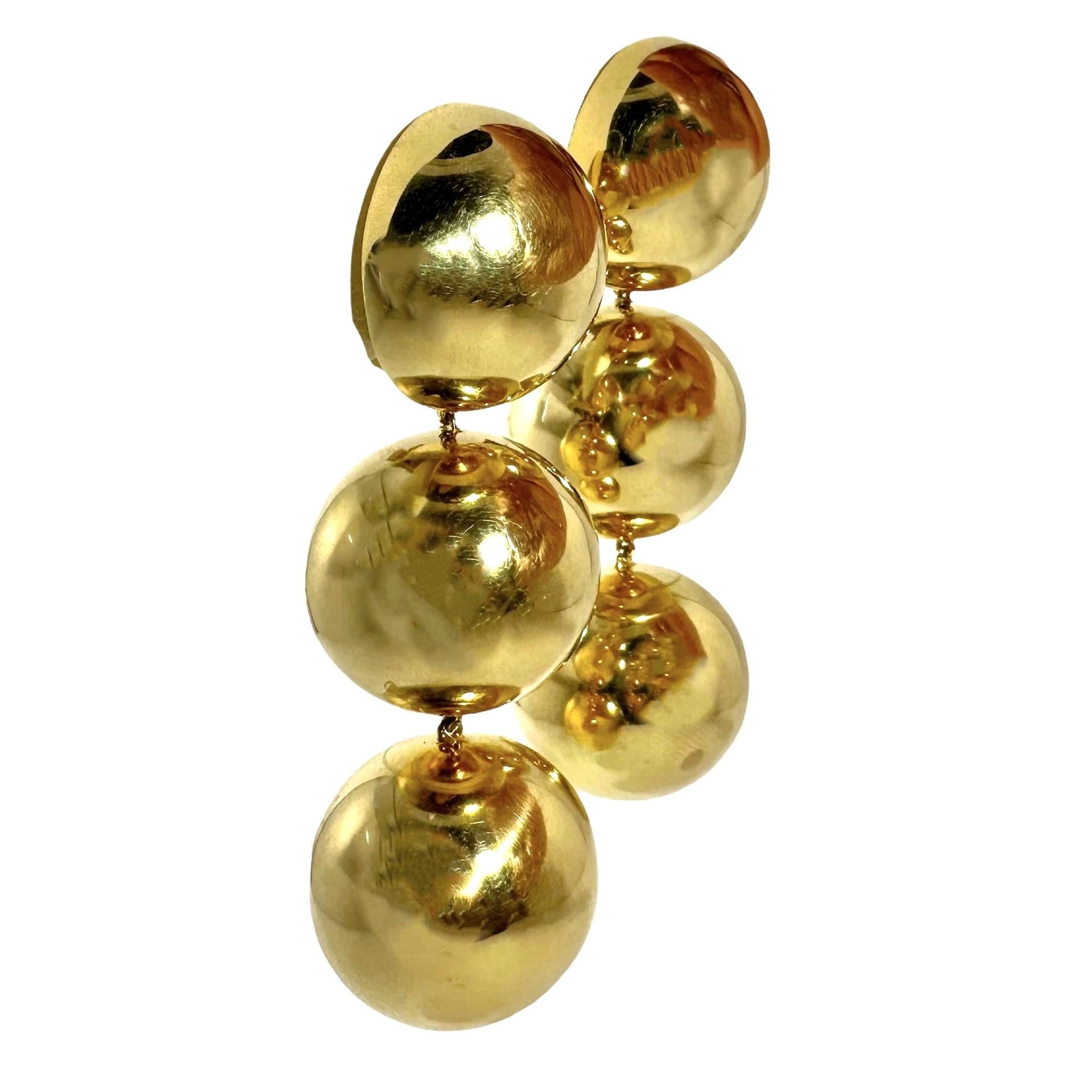 Große Vintage-Ohrhänger aus 18 Karat Gelbgold mit 3 Kugeln, 20 mm x 2,38 Zoll 1