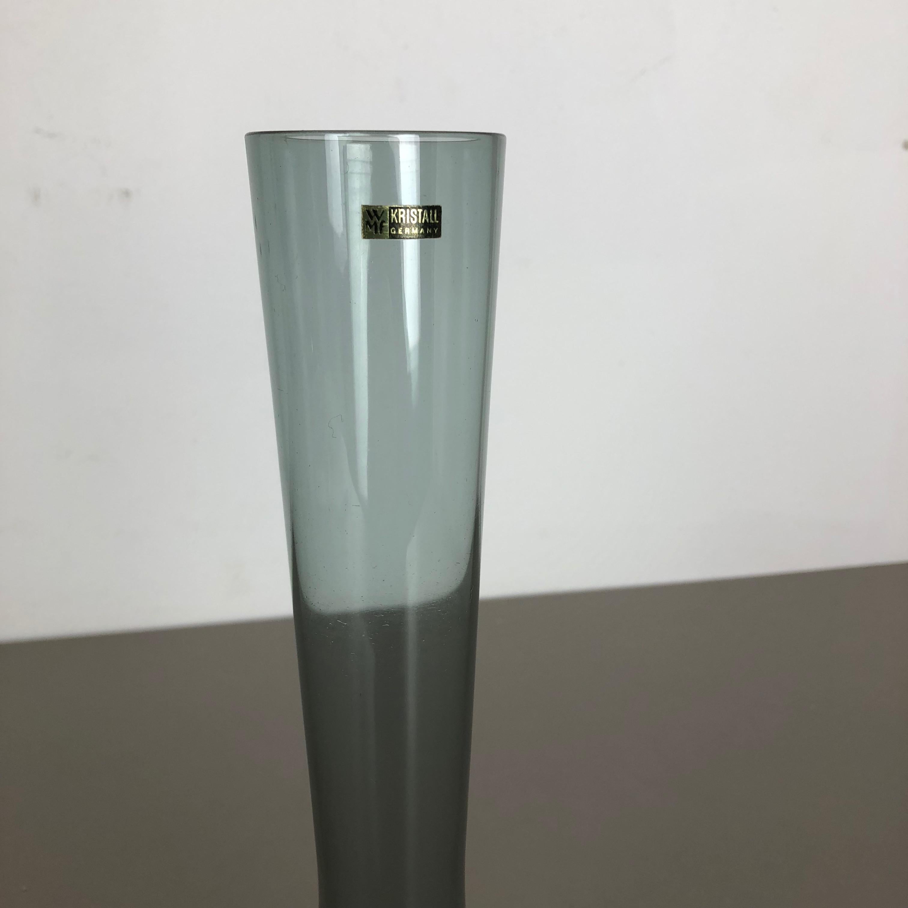 Large Vintage 1960s Turmalin Vase by Wilhelm Wagenfeld for WMF, Germany Bauhaus In Good Condition For Sale In Kirchlengern, DE