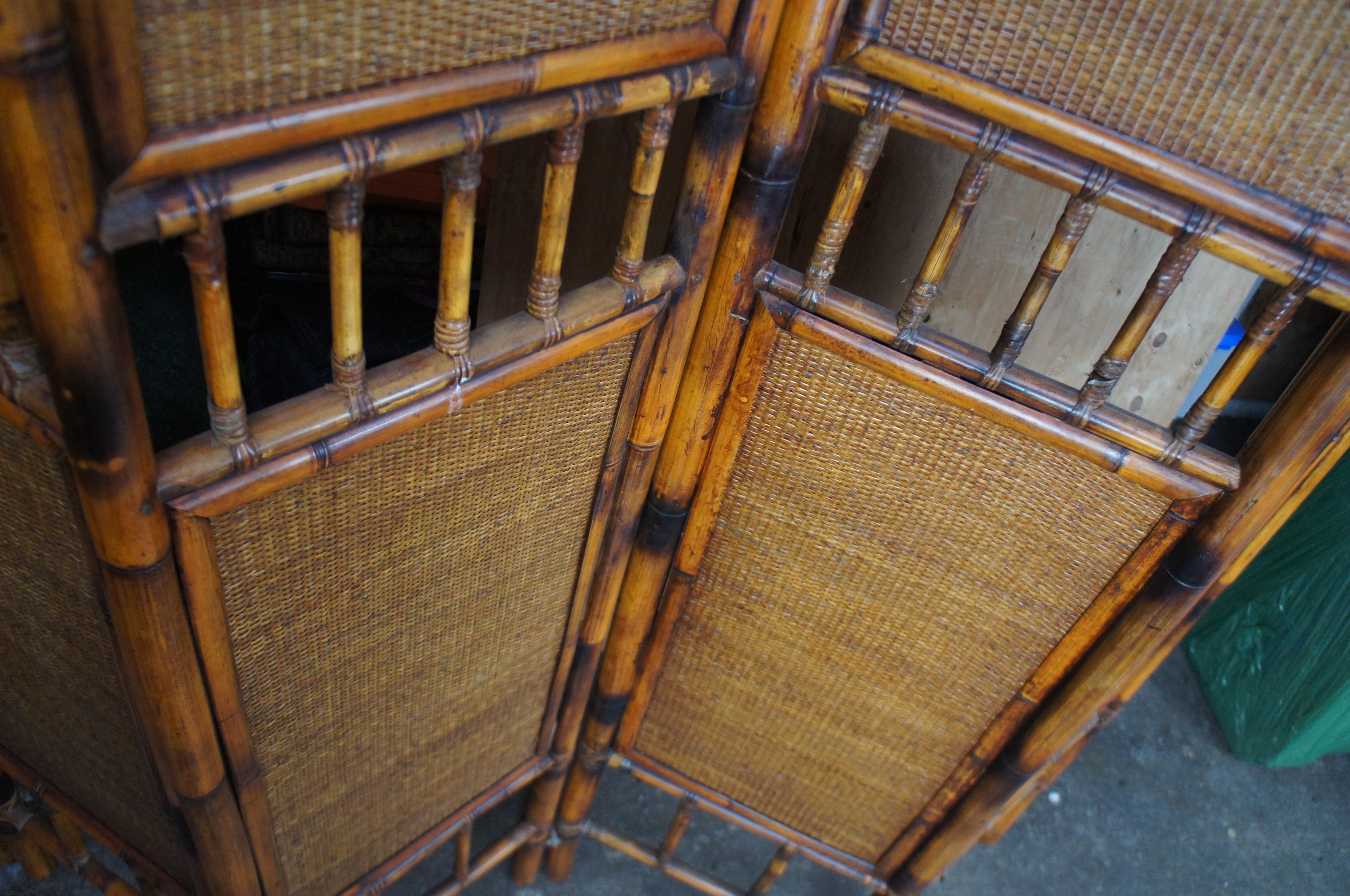Grand paravent vintage à 5 panneaux en bambou brûlé et en rotin, séparateur de pièce 96