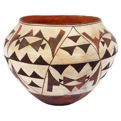 Large Vintage Acoma Polychrome Olla