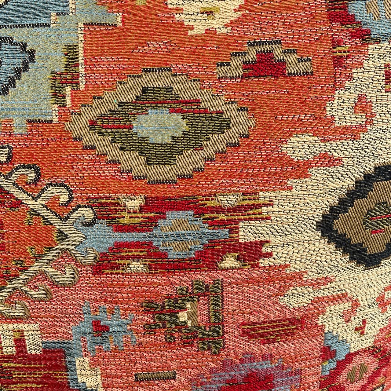 Großes antikes dekoratives Textilkissen-Set im Angebot 1
