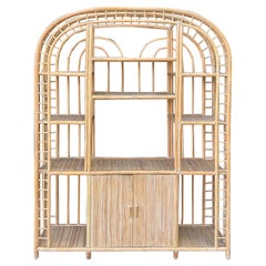 Große gewölbte Vintage-Rattan-Etagere für die Küste, Regale und Aufbewahrung