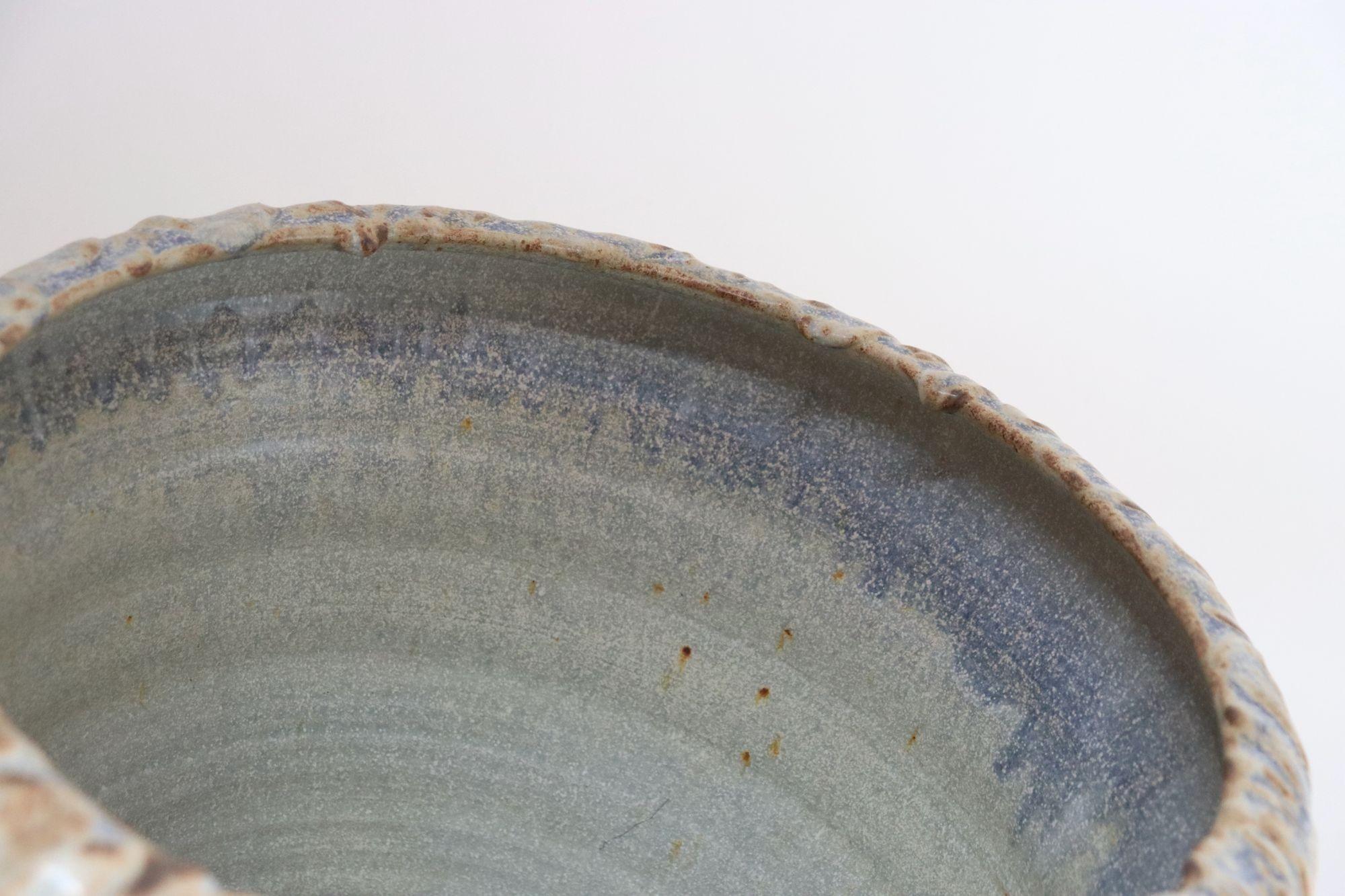 Große architektonische Vintage Keramik Oceanic Pflanzgefäß Vase von Deanna Nichols im Angebot 10