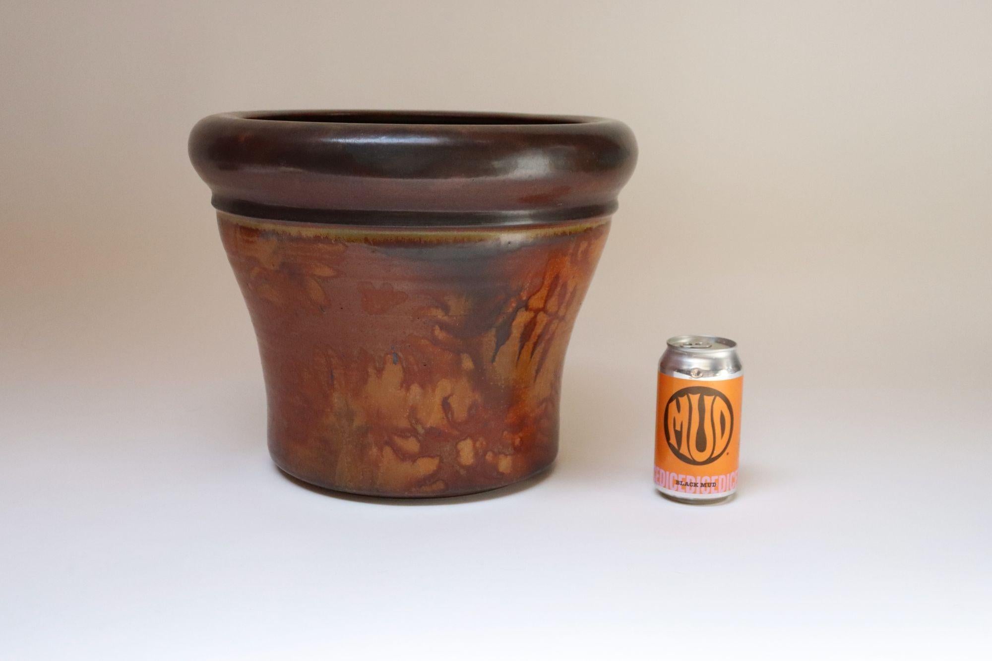 Großer Vintage Architectural Pottery Botanischer Übertopf von Deanna Nichols (Ende des 20. Jahrhunderts) im Angebot