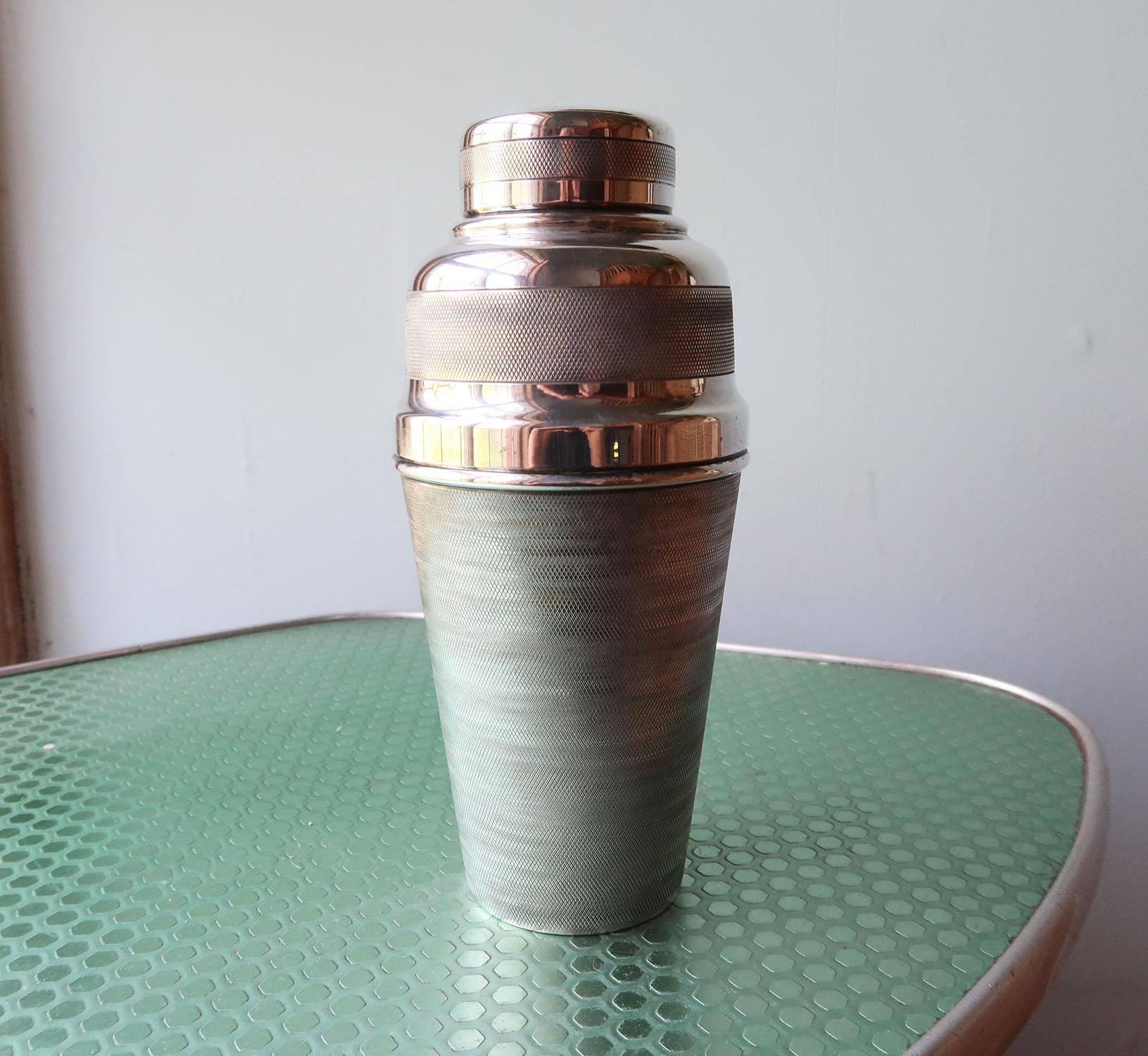 English Large Vintage Art Deco Silver Plated Cocktail Shaker, C. 1935