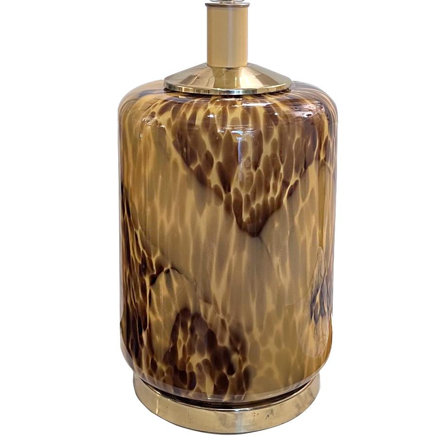 A large Italian blown glass table lamp with leopard pattern.

Measurements:
Height of body: 20.5?
Height to rest of shade: 30.5?
Diameter : 9.5?