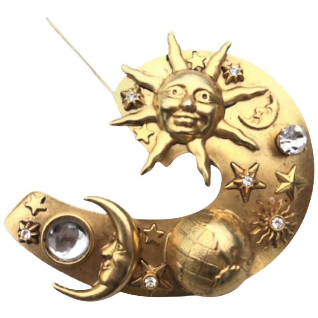 Askew of London Vintage Large Astrological Planet Sun Moon Brooch Pin For Sale