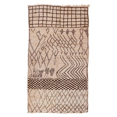 Grand tapis berbère marocain Azilal vintage avec motif abstrait 