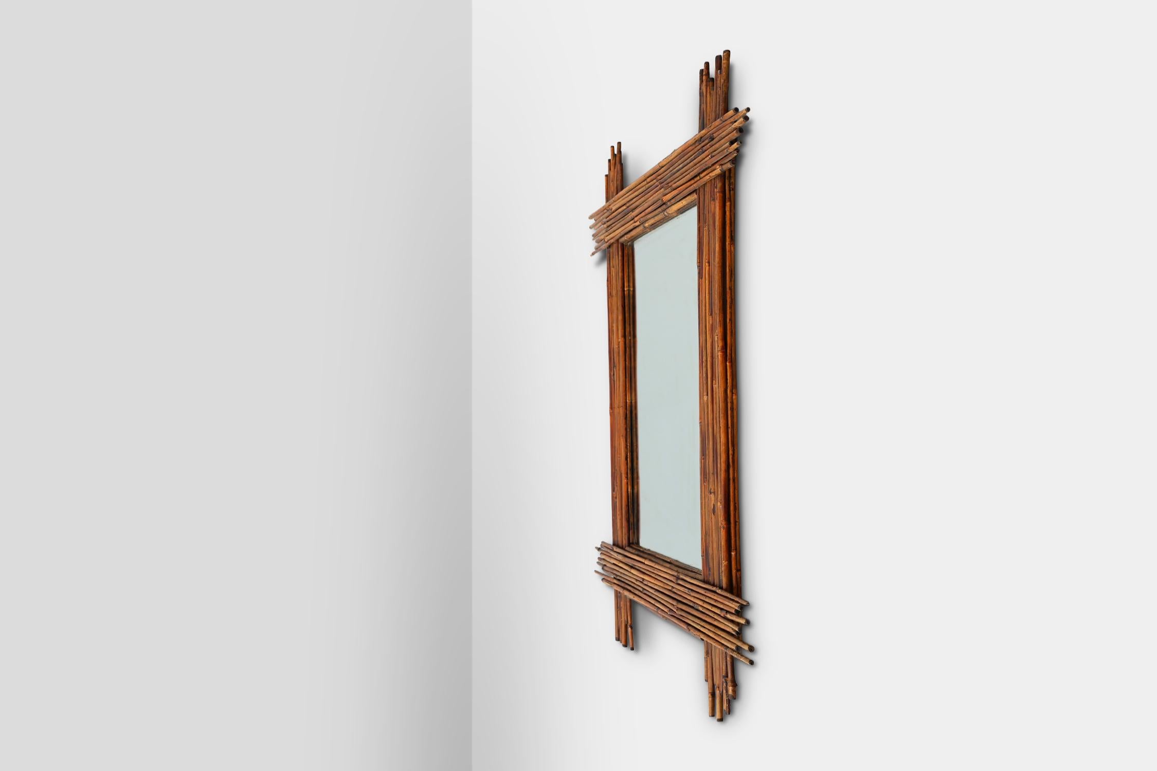 Milieu du XXe siècle Grand miroir vintage en bambou avec miroir biseauté, France 1960s en vente