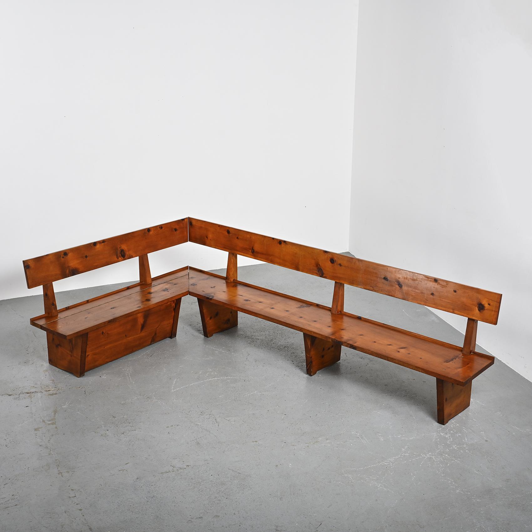 Large Vintage Bench in Solid Wood, France circa 1970 In Fair Condition In VILLEURBANNE, FR