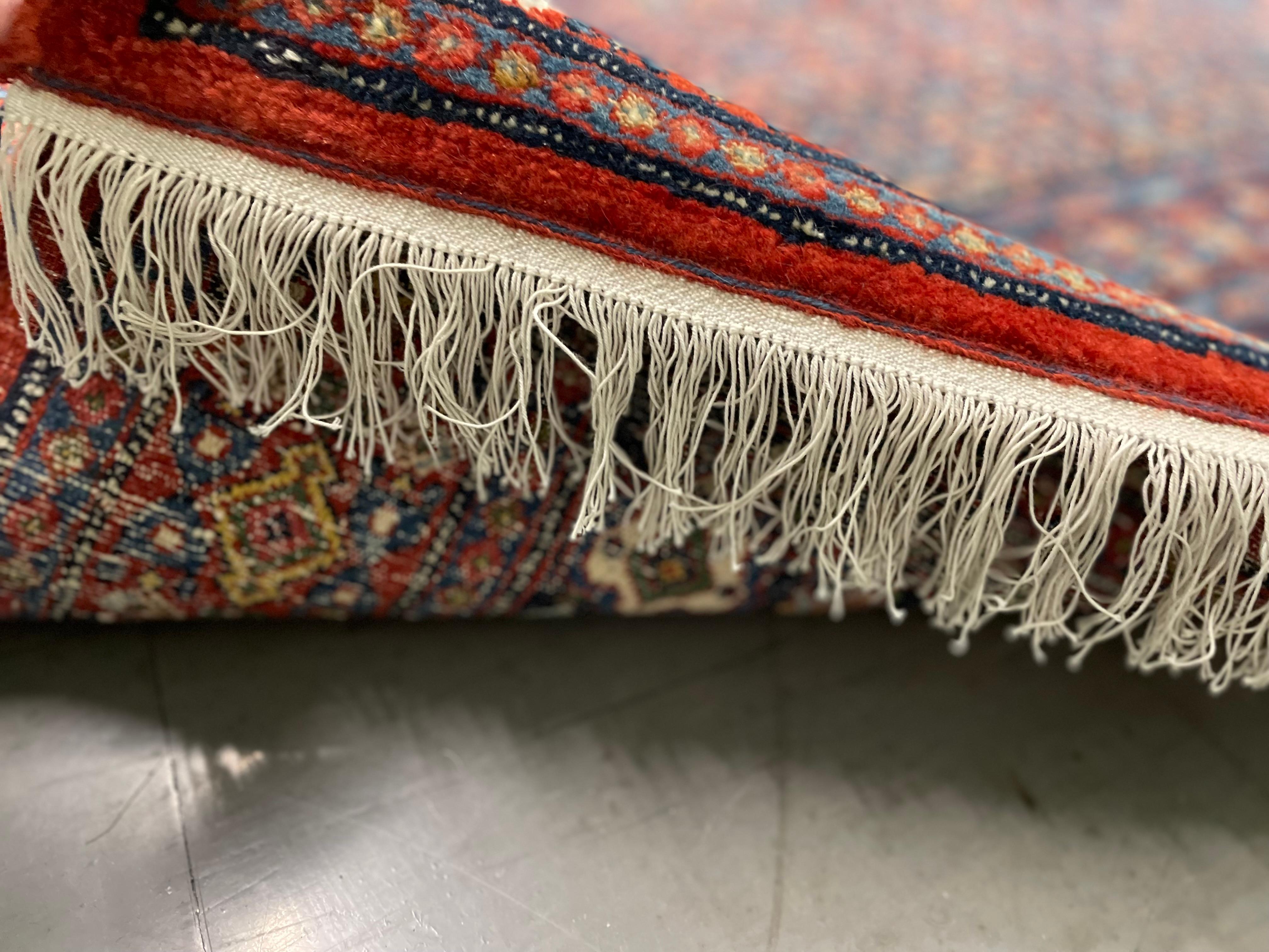Large Vintage Bidjar Oriental Carpet Handwoven Deep Red Wool Living Room Rug In Excellent Condition For Sale In Wembley, GB