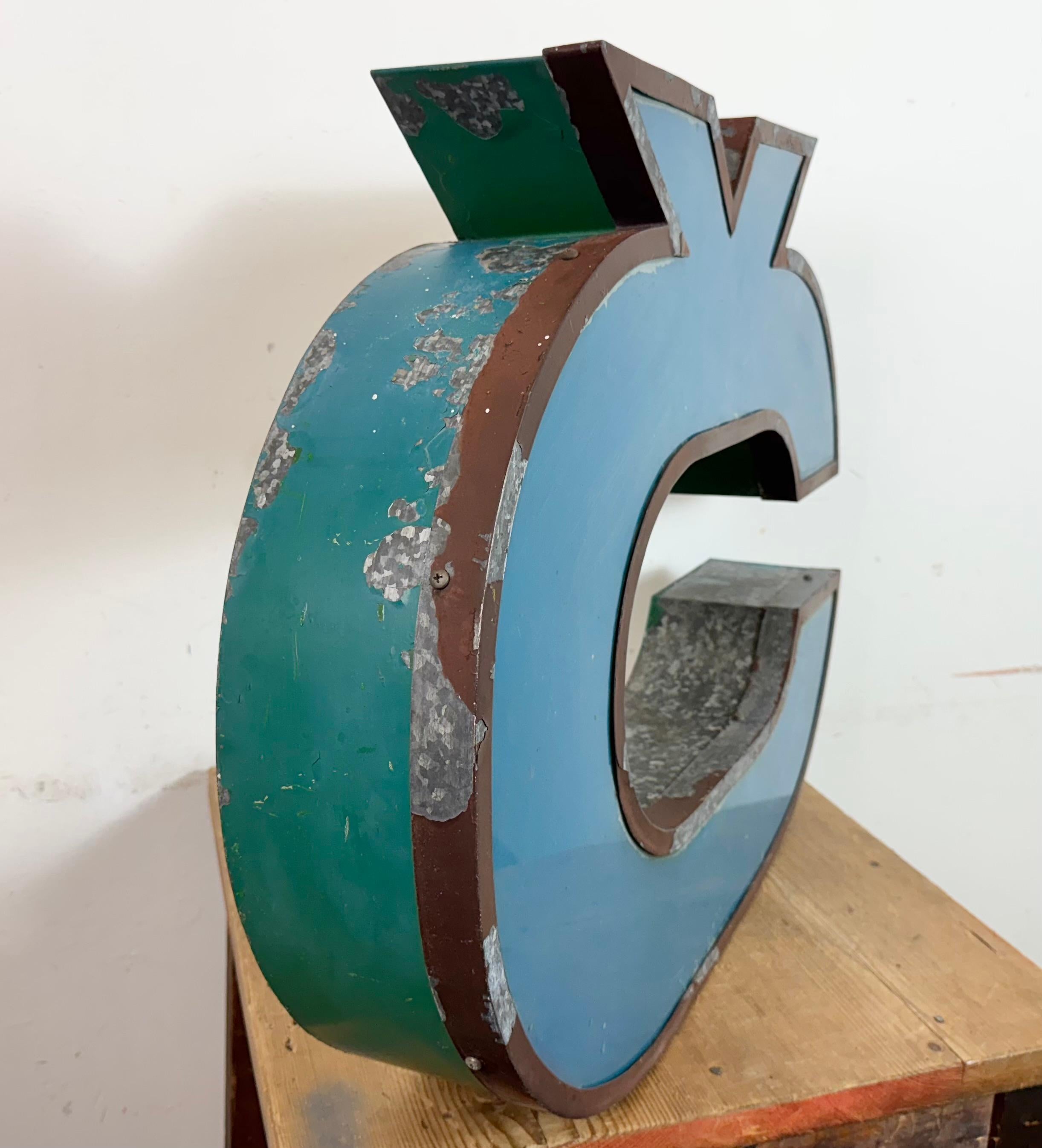 Grande lettre publicitaire bleue Vintage Č , 1960s en vente 3