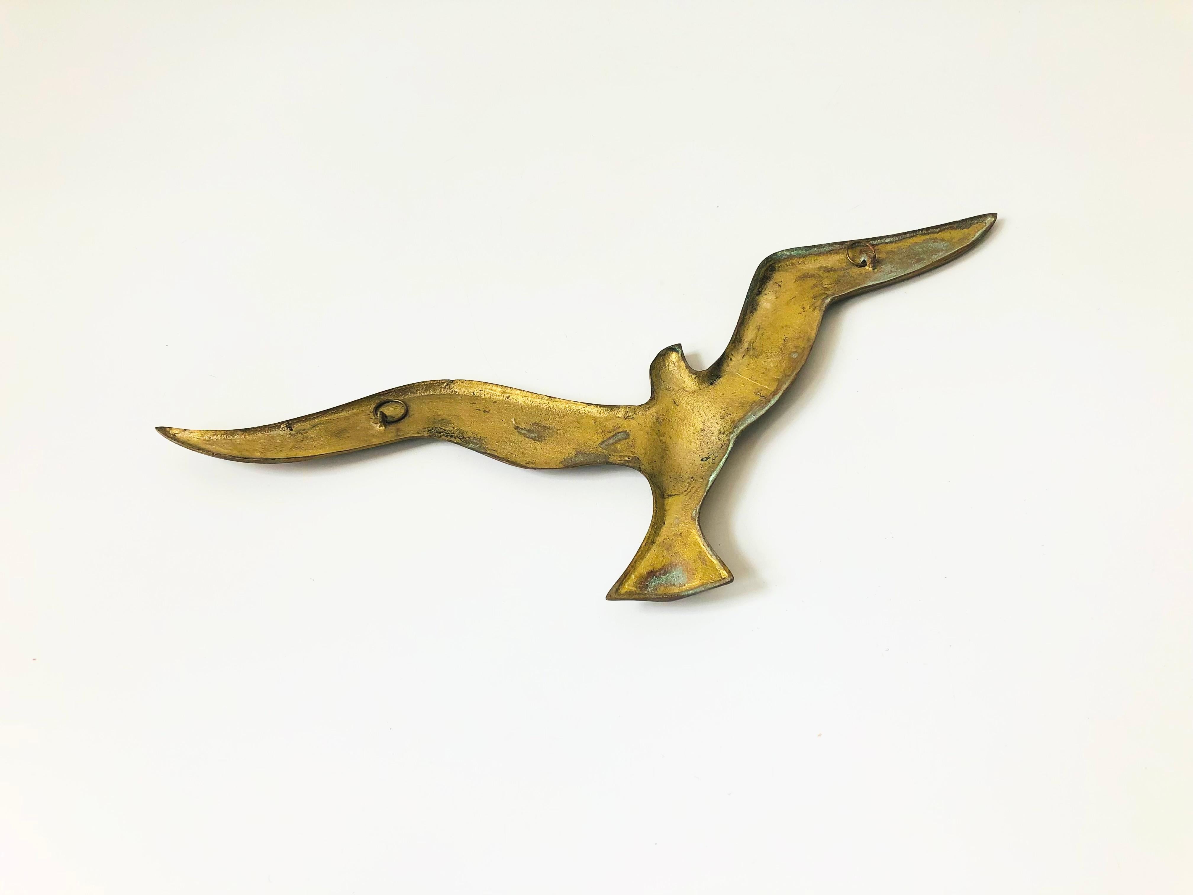 Large Vintage Brass Seagull Wall Hanging 2