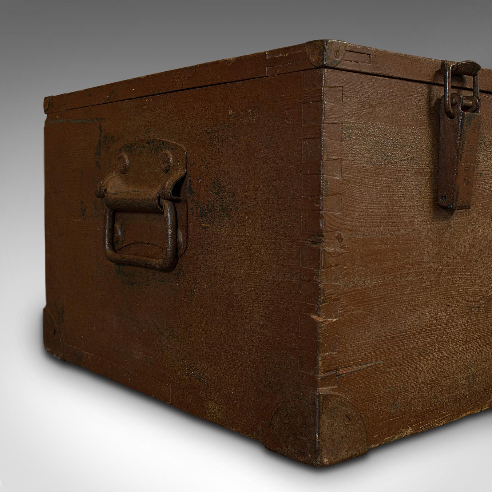 Large Vintage Carriage Chest, Welsh, Pine, Linen Trunk, 20th Century, circa 1950 For Sale 6