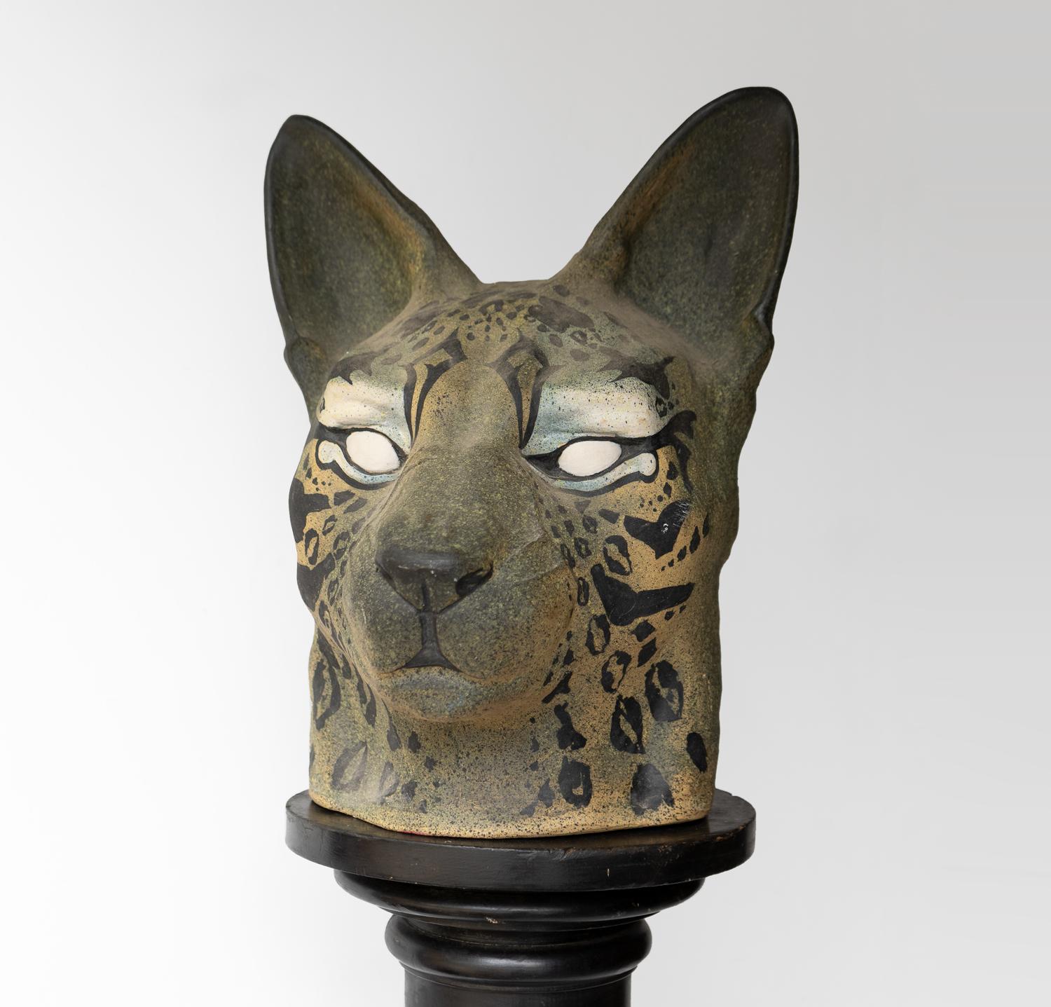 Large Vintage Ceramic Sci-Fi Inspired Cat Head Sculpture, 1970s In Good Condition For Sale In Bristol, GB