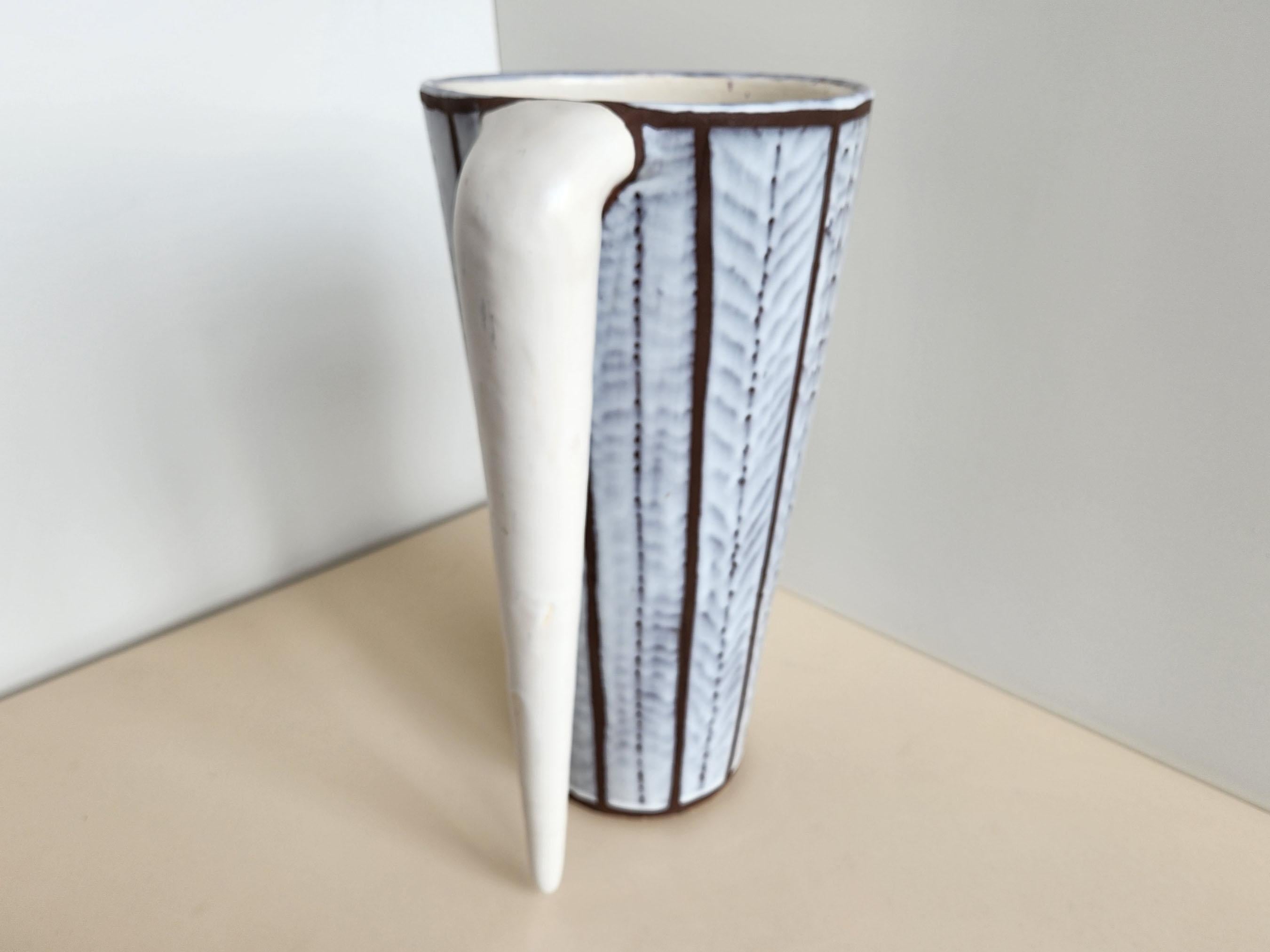 Metà XX secolo Roger Capron - Vaso grande in ceramica vintage con manico in vendita