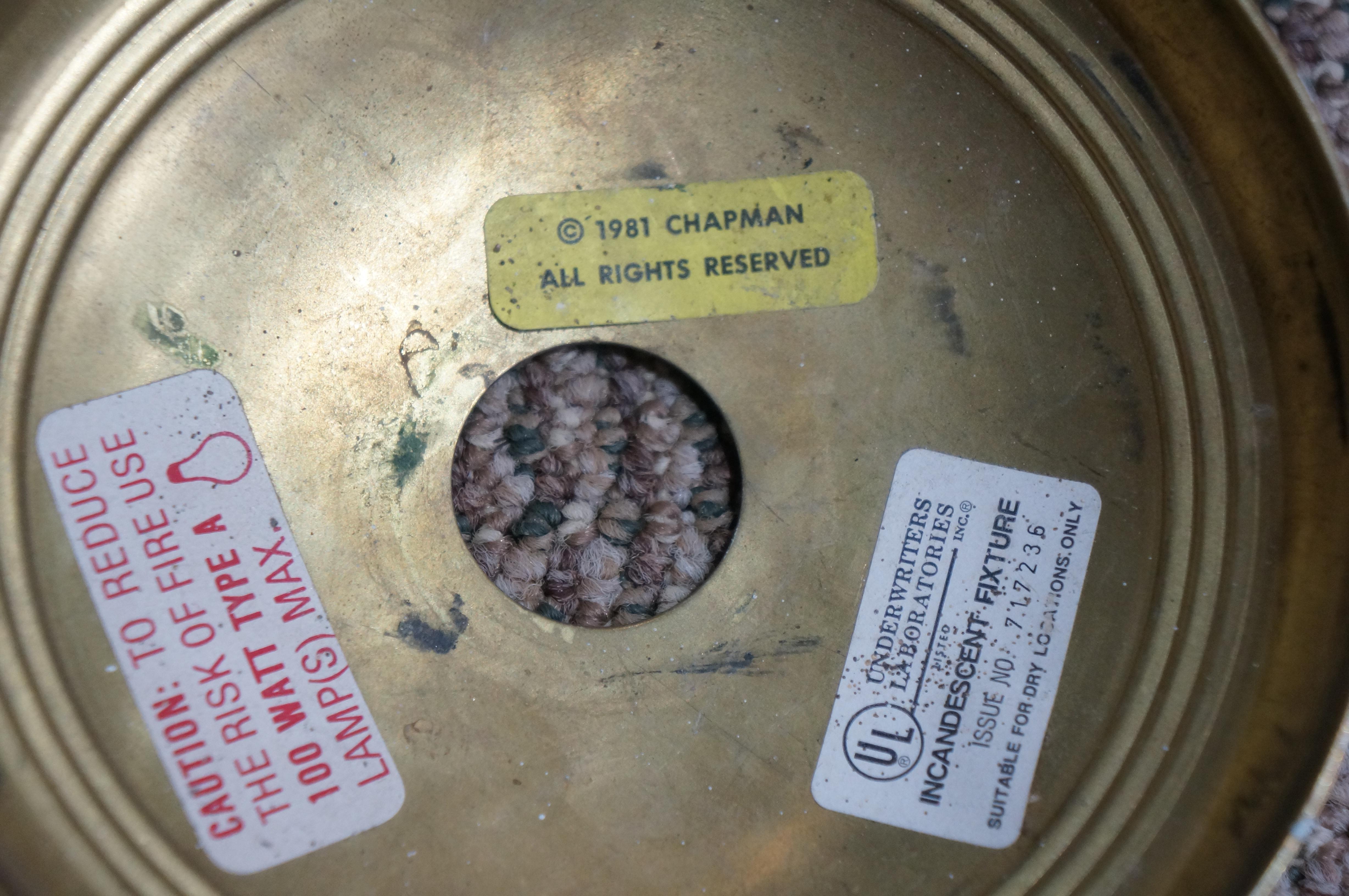 Gran candelabro de latón vintage Chapman de seis brazos de imitación de candelabro colonial de 36 en venta 5