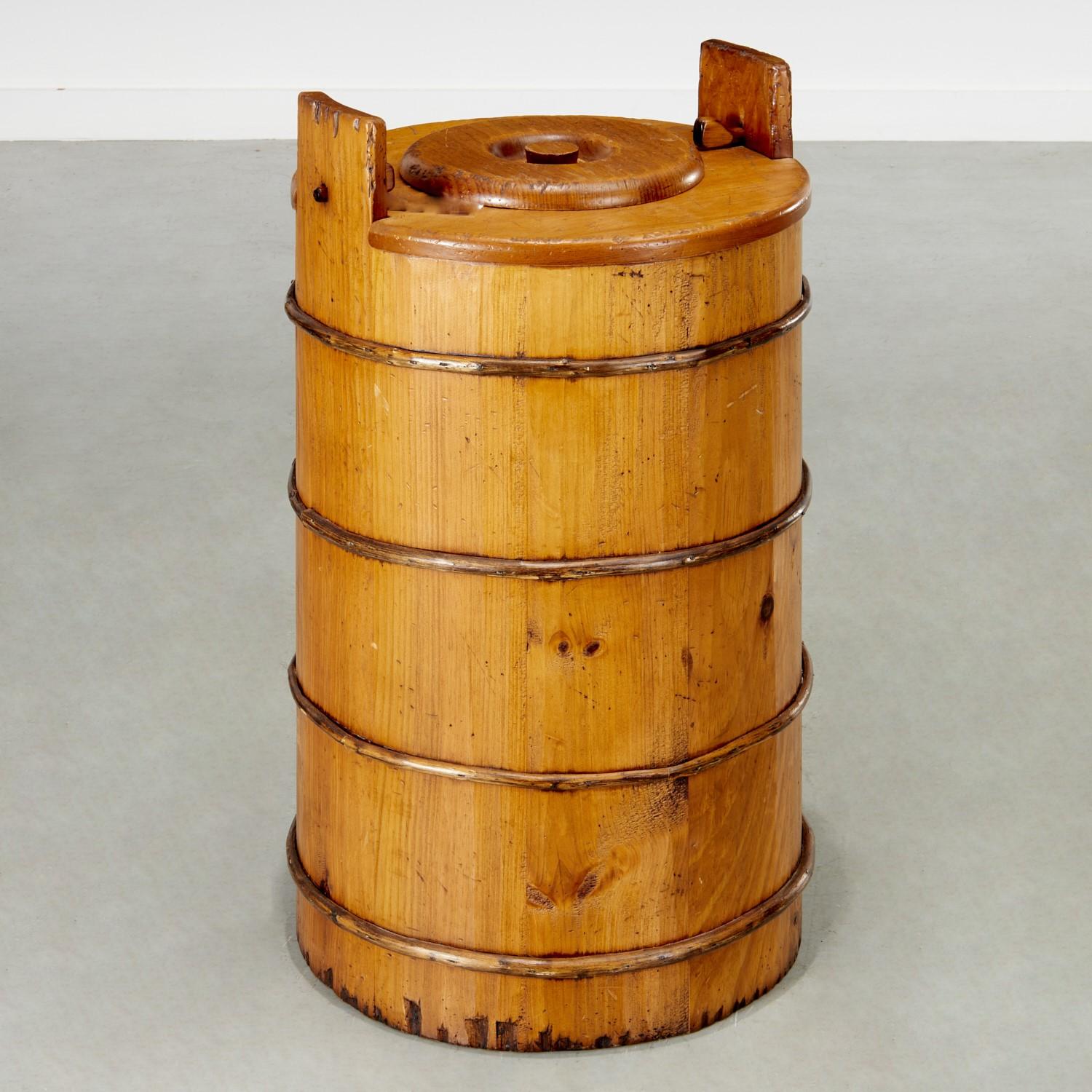 Large Vintage Chinese Floor Standing Wooden Storage Barrel with Lid For Sale 3