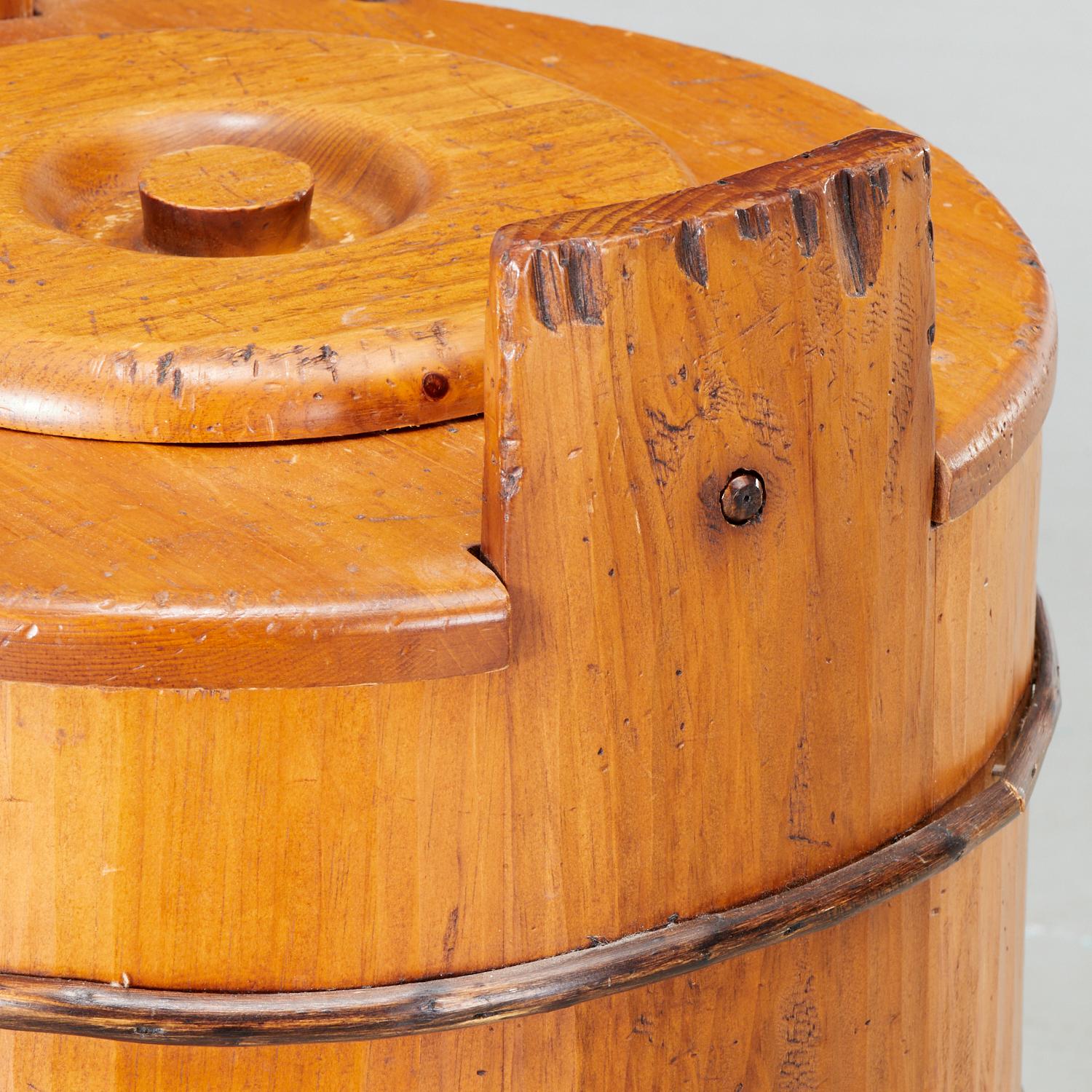 Other Large Vintage Chinese Floor Standing Wooden Storage Barrel with Lid For Sale