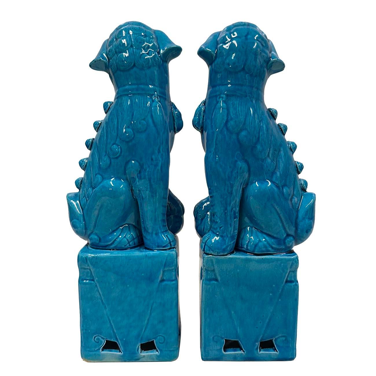 Grandi statuette di cani Foo in porcellana cinese turchese d'epoca - una coppia in vendita 1