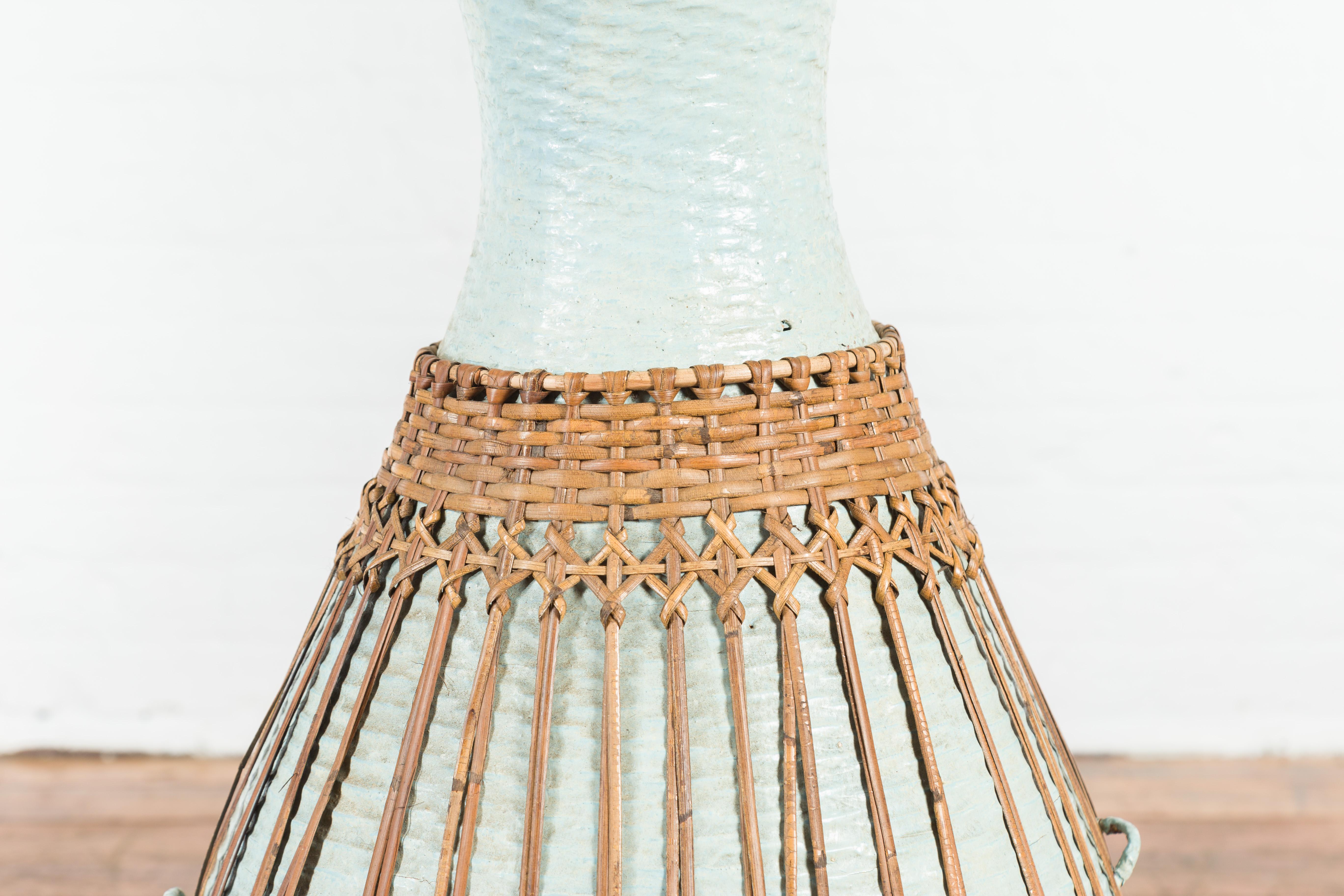 Large Vintage Chinese Woven Rattan Basket of Teal and Natural Color on Base For Sale 4