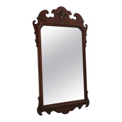 Grande specchio da parete vintage in stile Chippendale in mogano smussato
