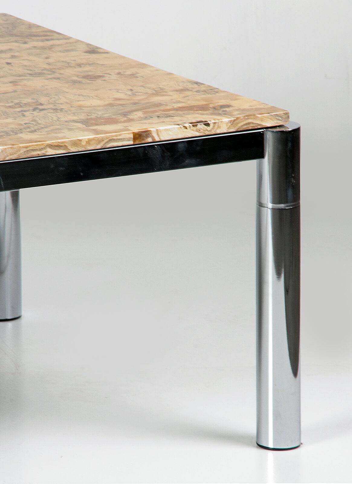 Mid-Century Modern Grande table basse chromée et marbrée mi-siècle moderne en vente
