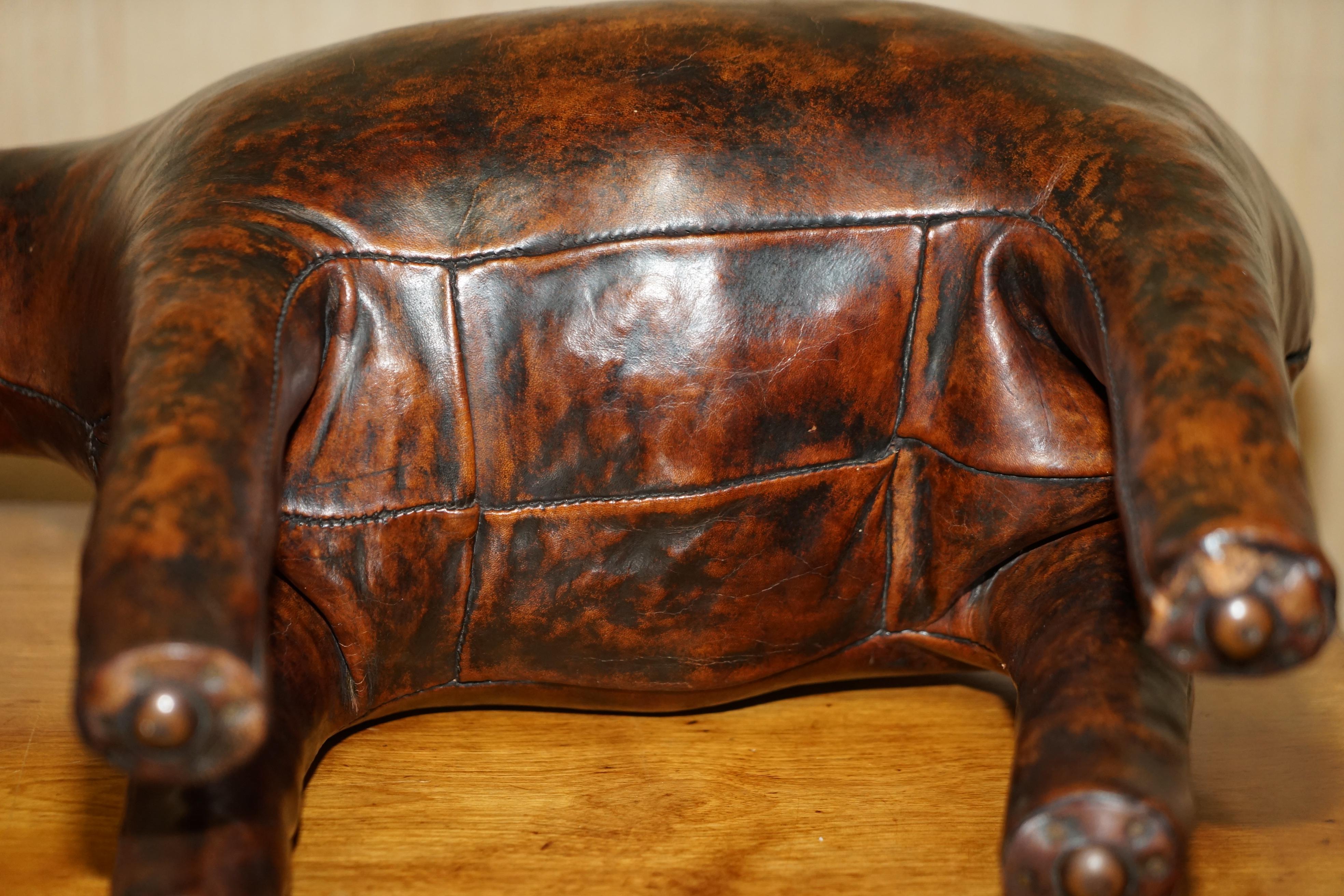 Large Vintage circa 1940's Abercrombie & Fitch Omersa Brown Leather Donkey Stool 13