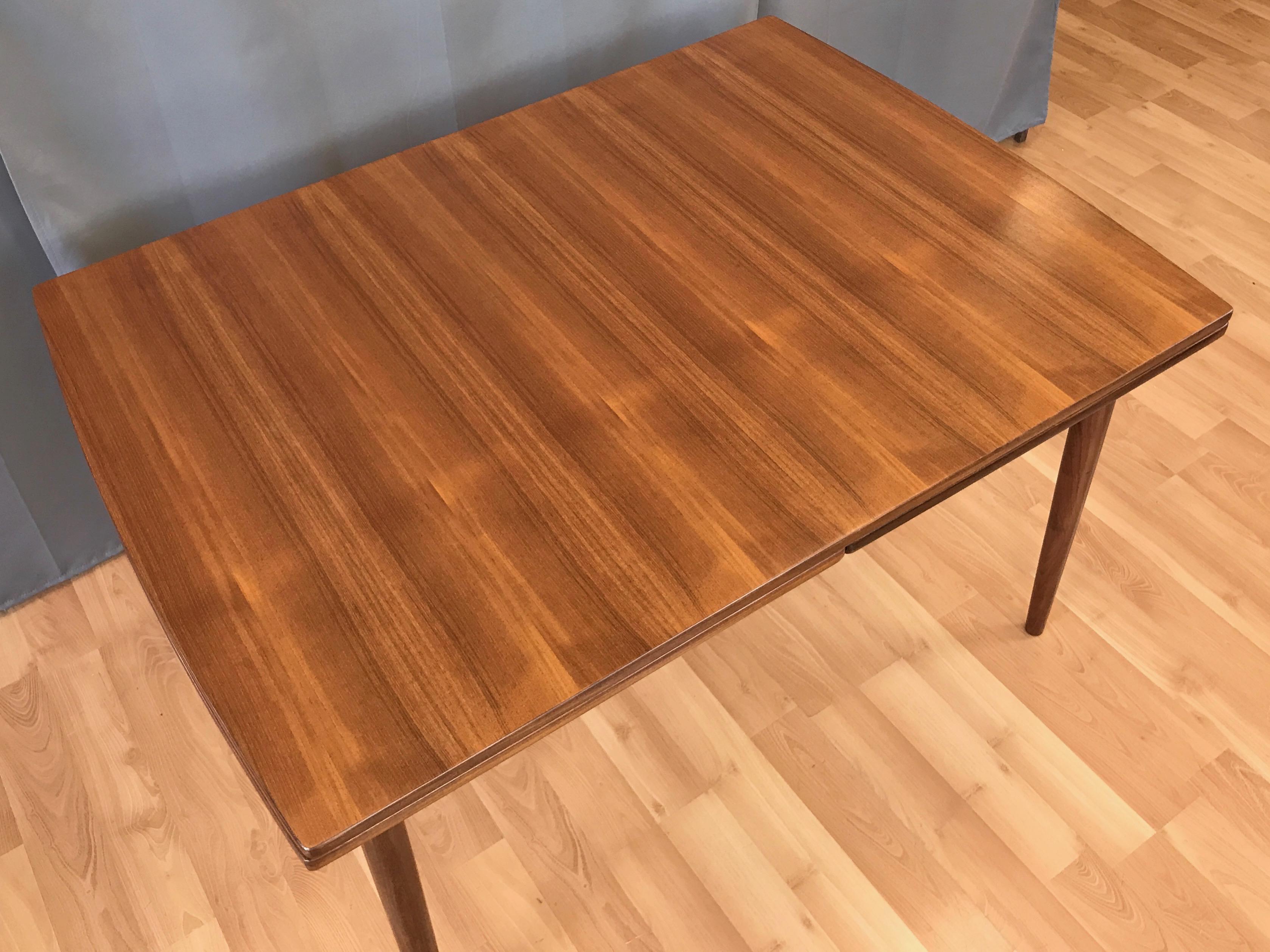 Large Vintage Danish Draw Leaf Extendable Teak Dining Table In Good Condition In San Francisco, CA