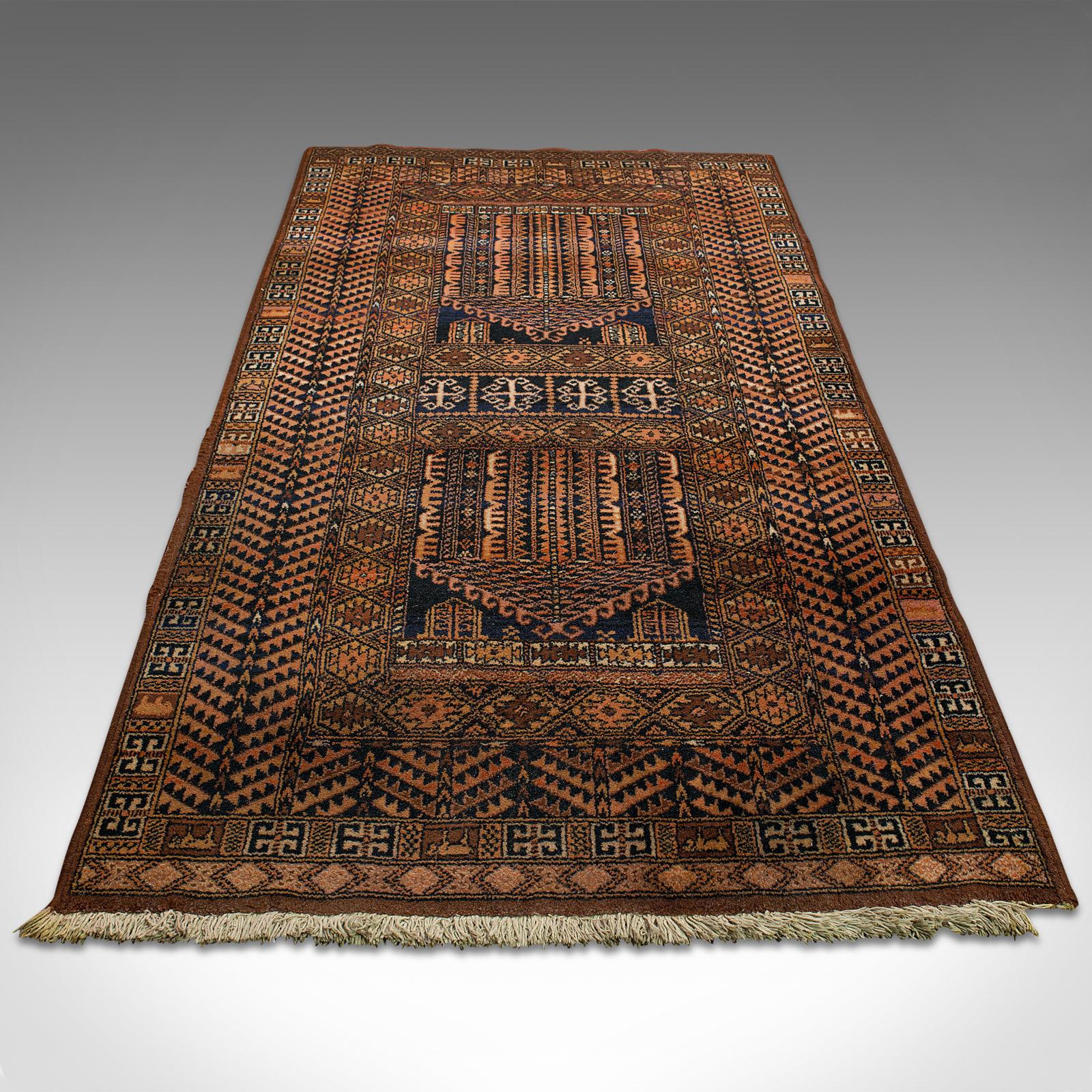 Textile Grand tapis décoratif vintage belge, tapis, Ghiordes, tapis de prière, vers 1970 en vente