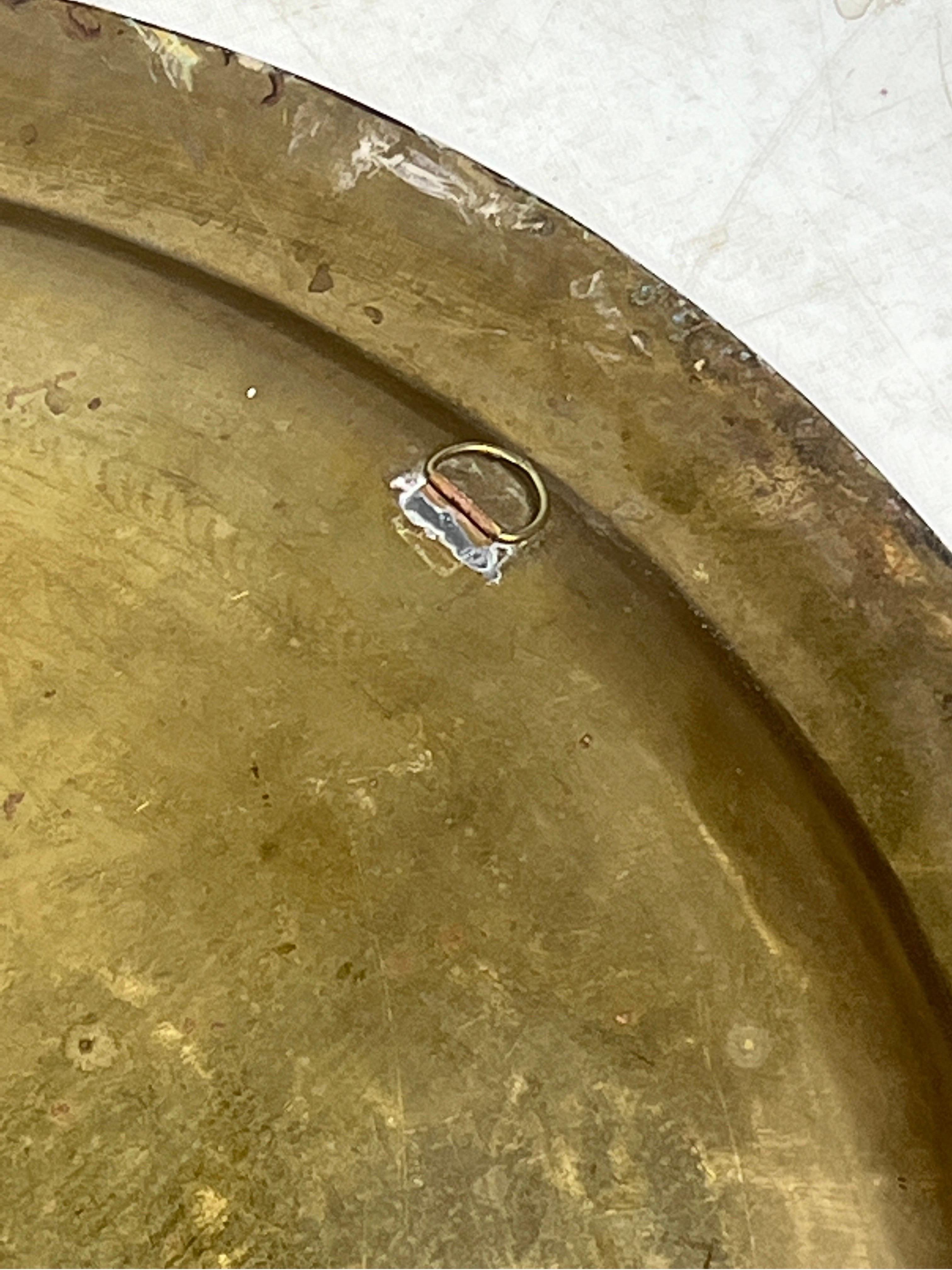 Large Vintage Decorative Wall Hanging Brass Tray In Good Condition In Esperance, NY