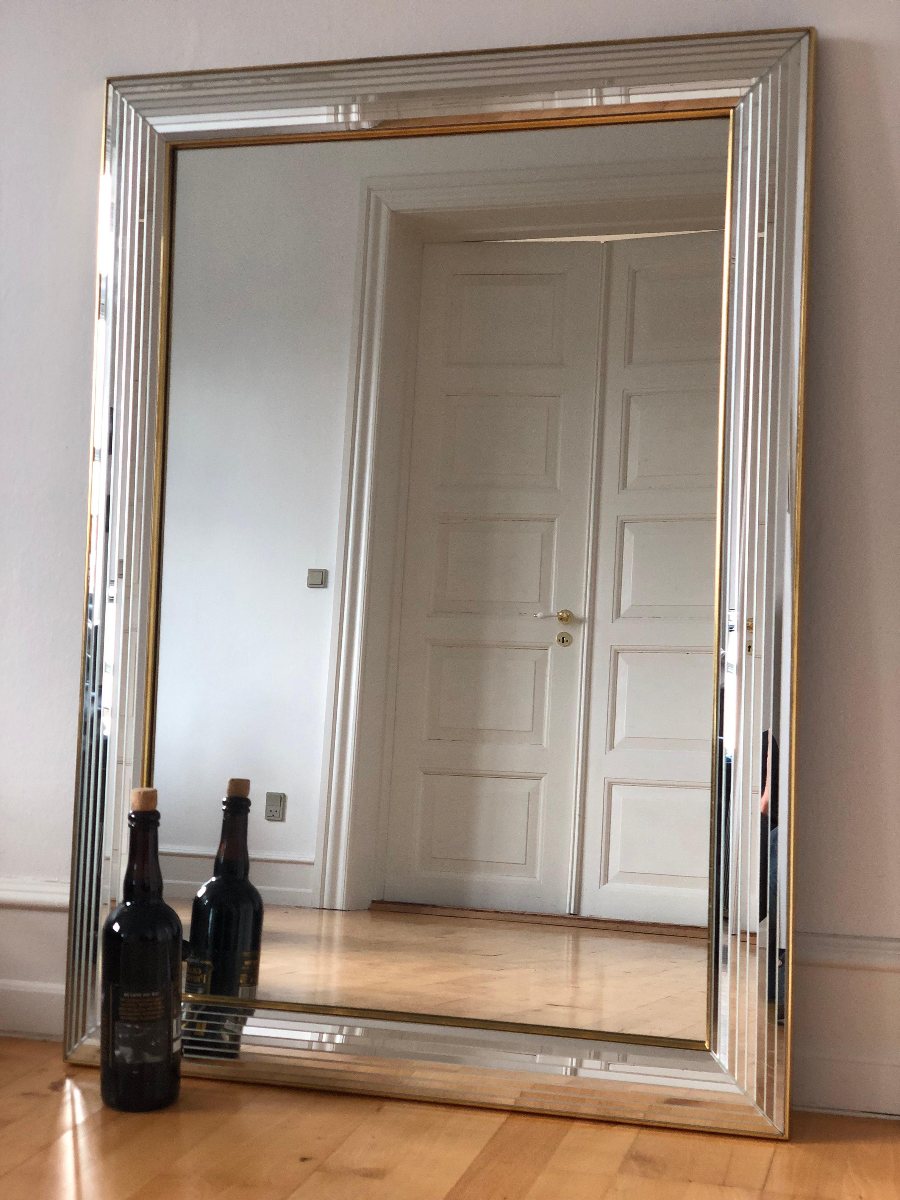 Sfaccettato Grande specchio rettangolare vintage Deknudt in argento e oro Belgio anni '80 in vendita